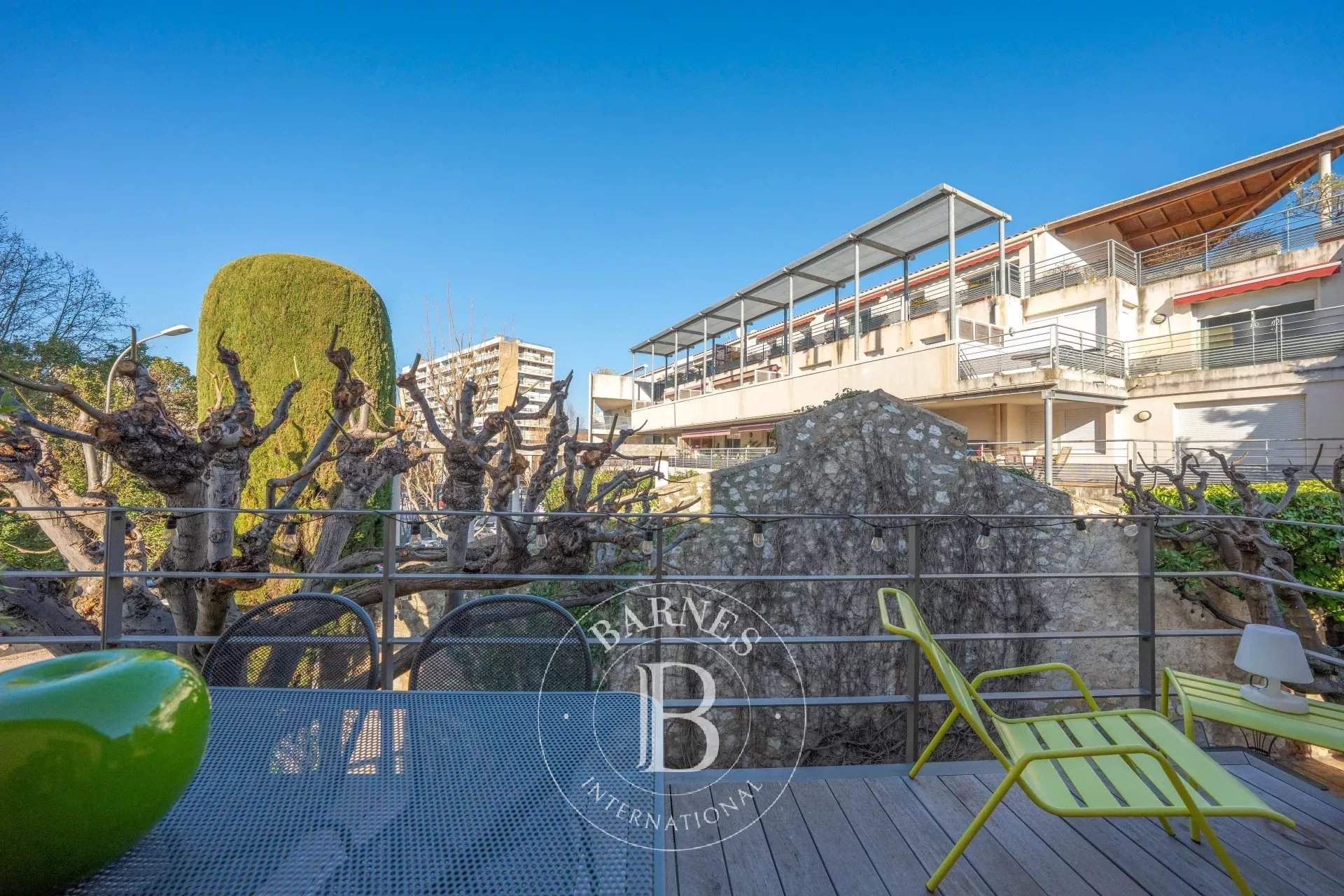 Aix-en-Provence  - Townhouse 6 Bedrooms - picture 13