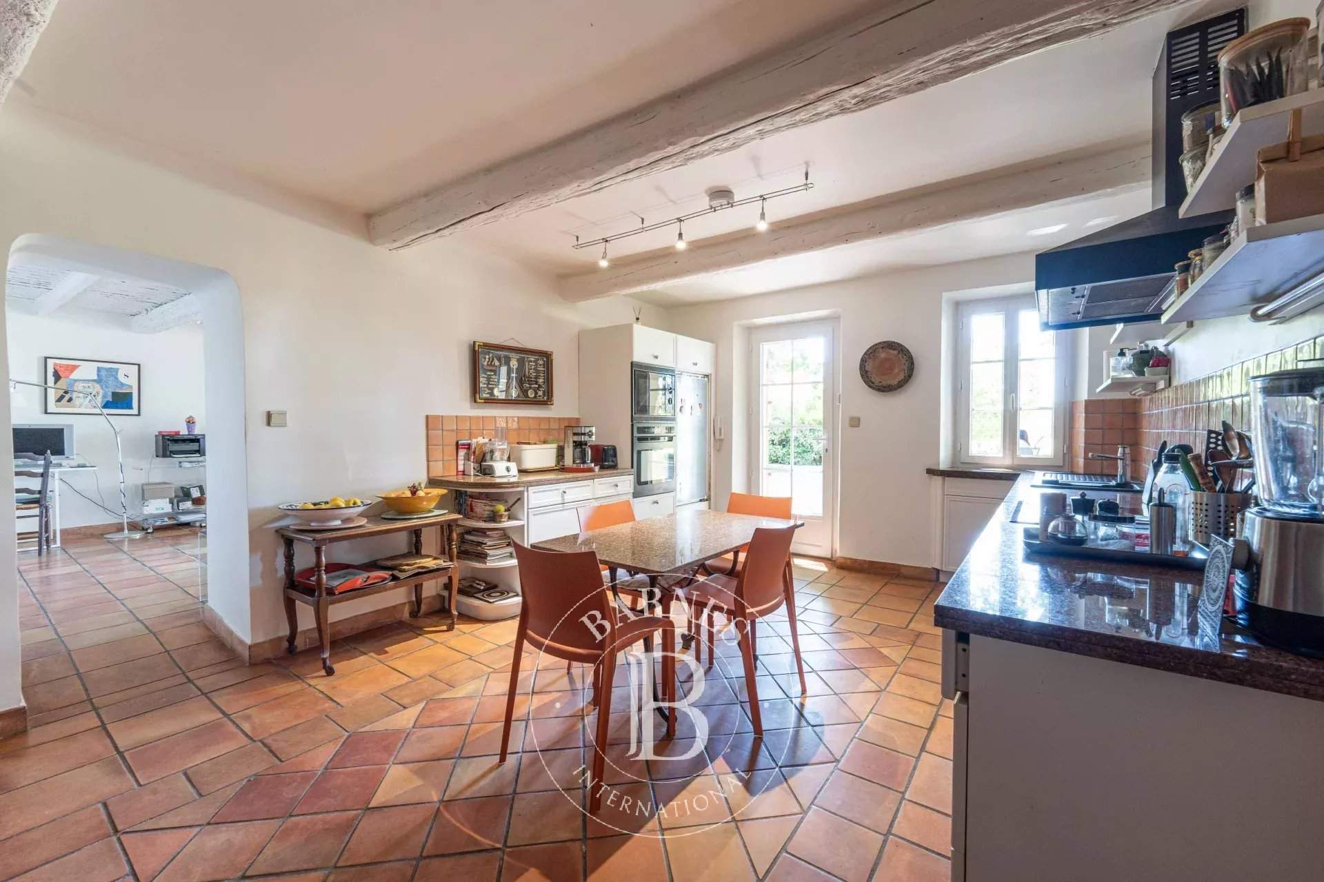 Aix-en-Provence  - Property 4 Bedrooms - picture 16