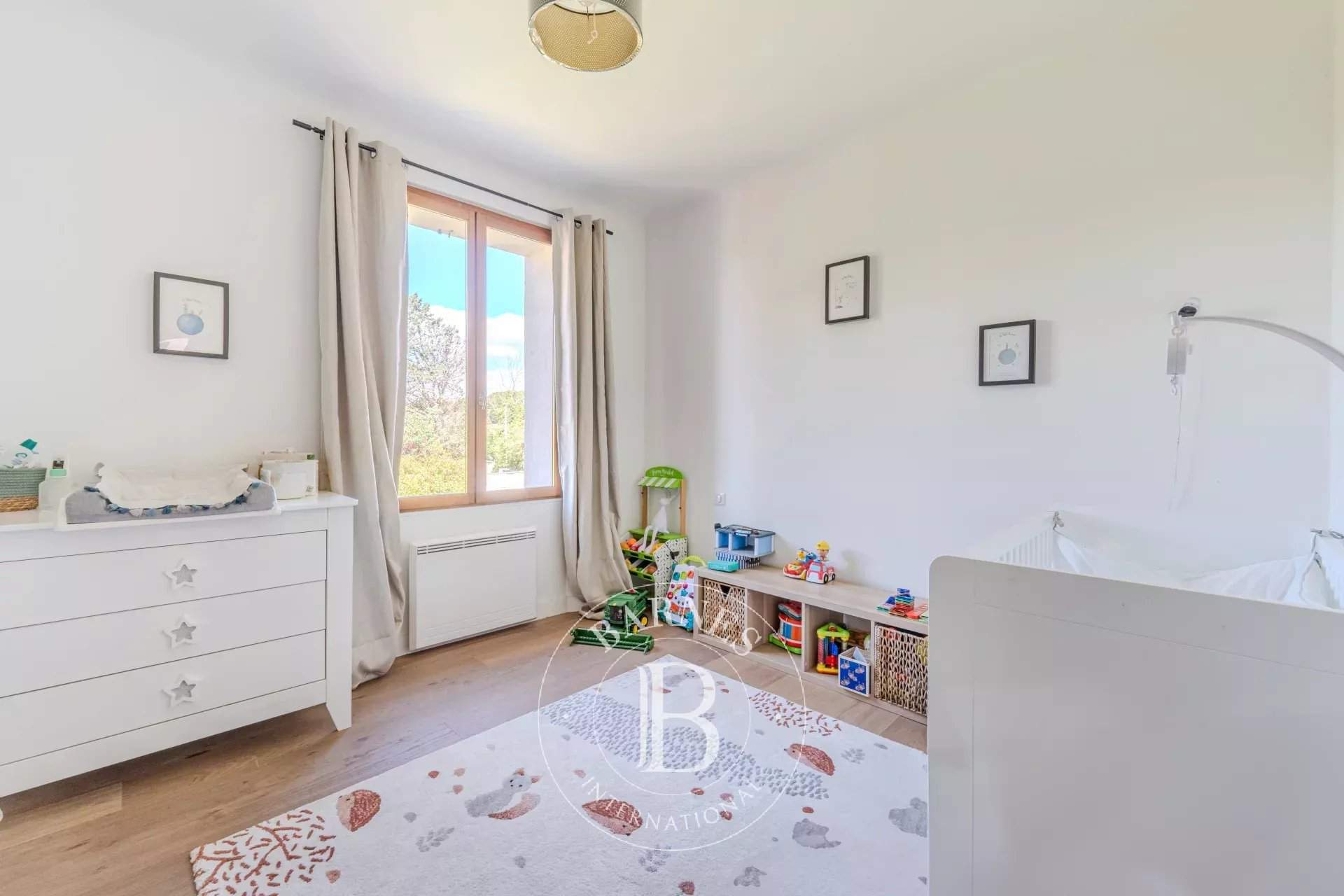 Aix-en-Provence  - House 4 Bedrooms - picture 10