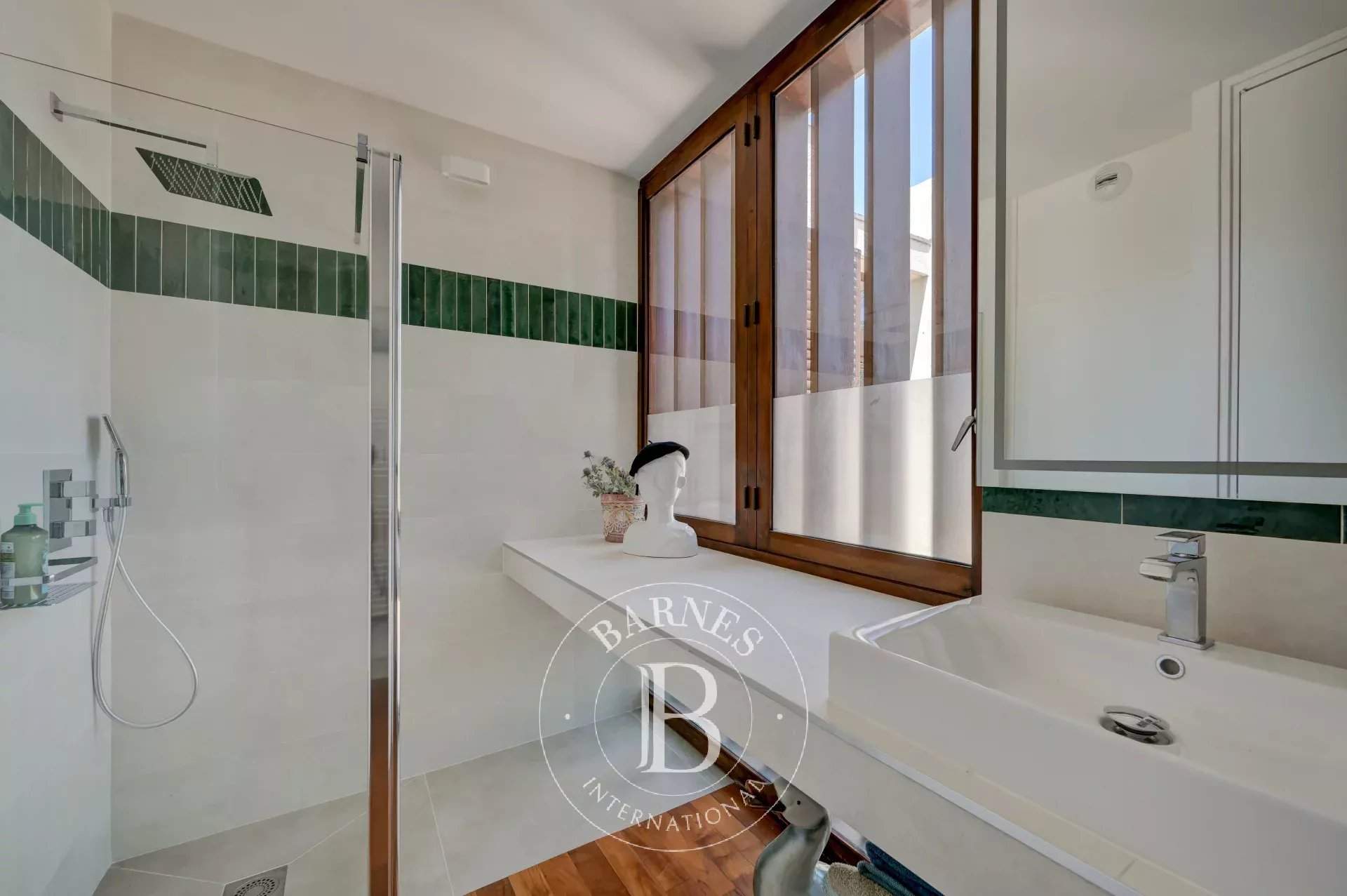 Aix-en-Provence  - House 4 Bedrooms - picture 17