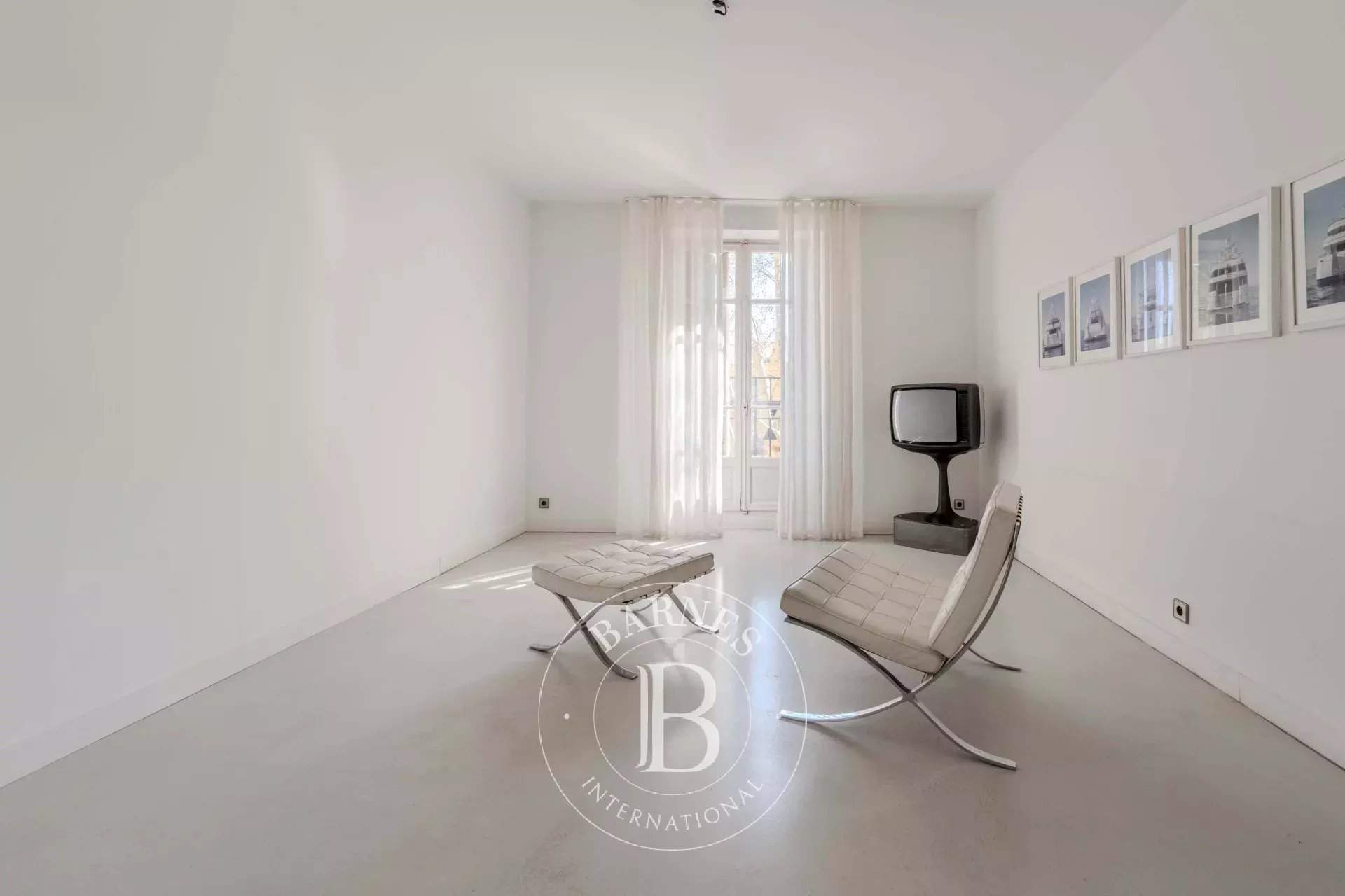 Aix-en-Provence  - Apartment 2 Bedrooms - picture 3