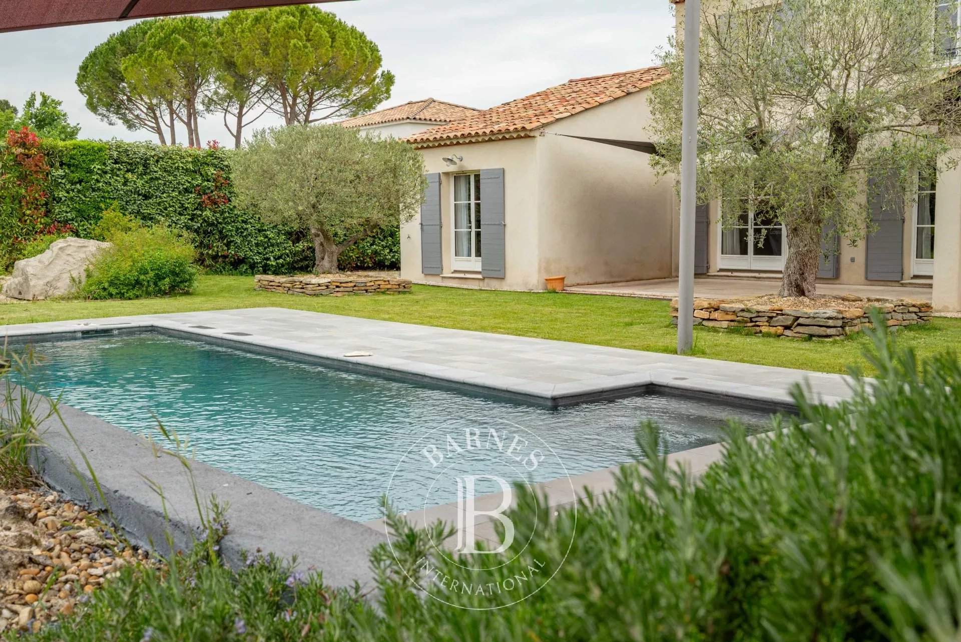 Aix-en-Provence  - House 4 Bedrooms - picture 17