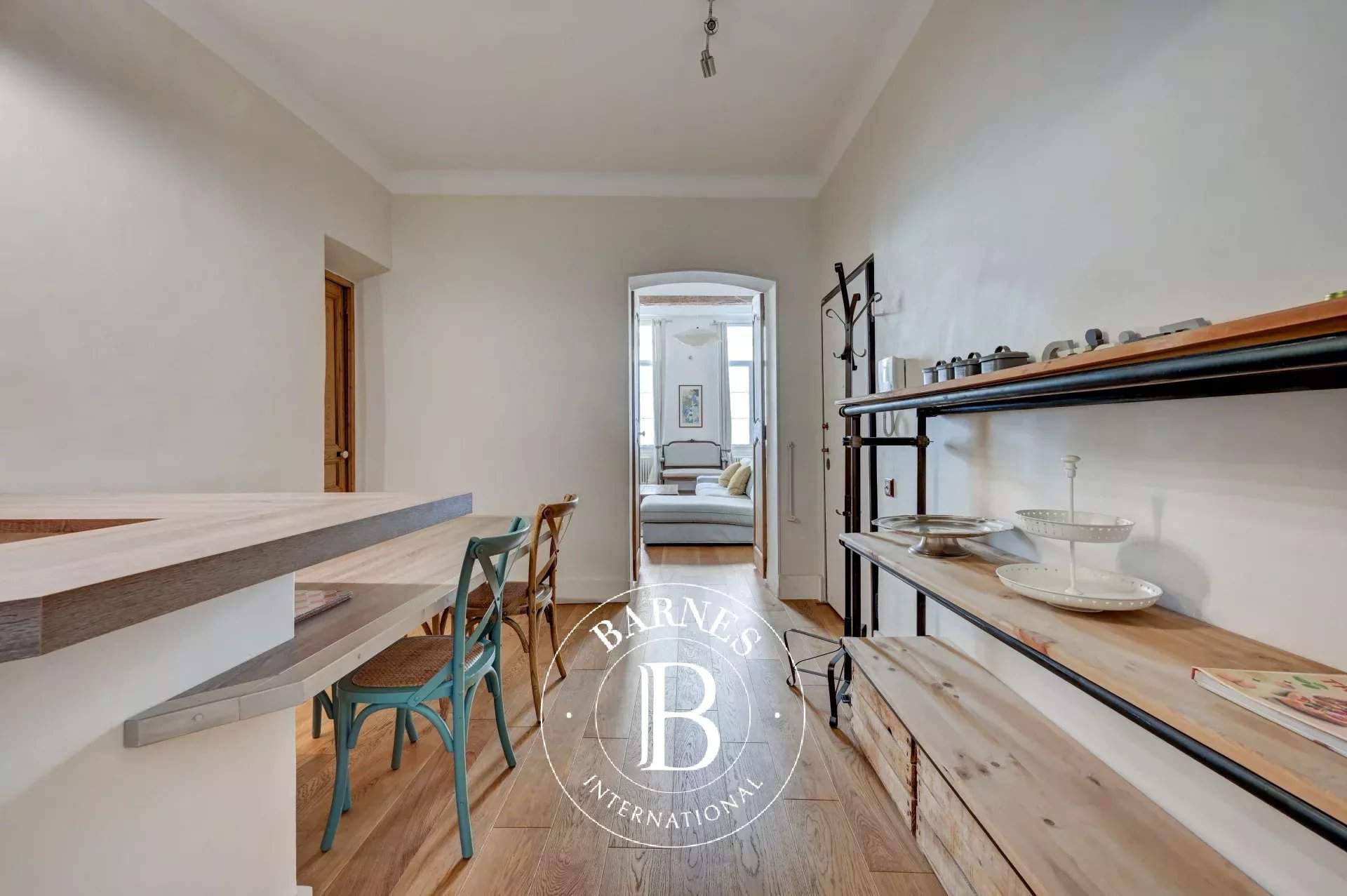 Aix-en-Provence  - Apartment 3 Bedrooms - picture 9