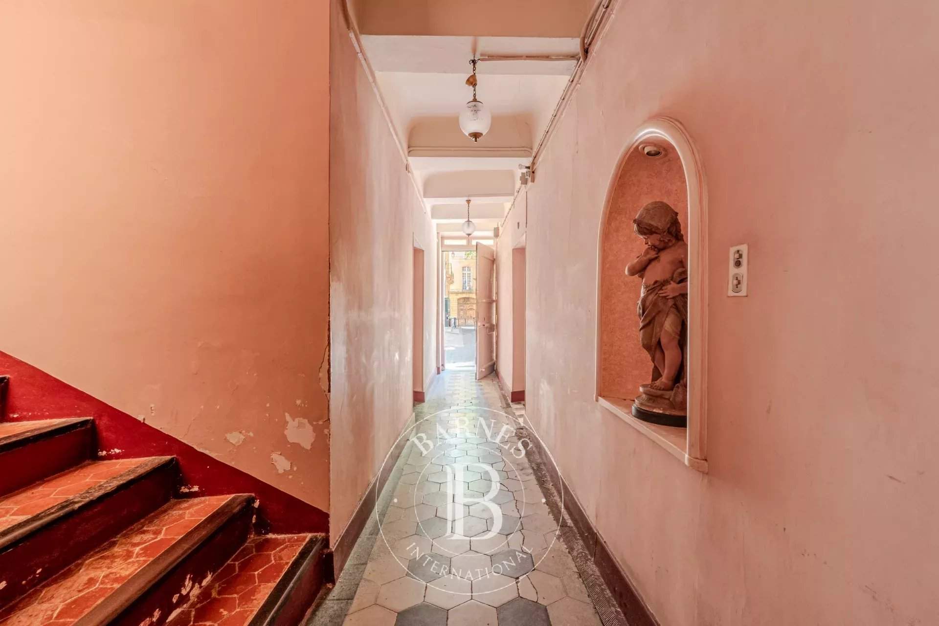 Aix-en-Provence  - Townhouse 10 Bedrooms - picture 10