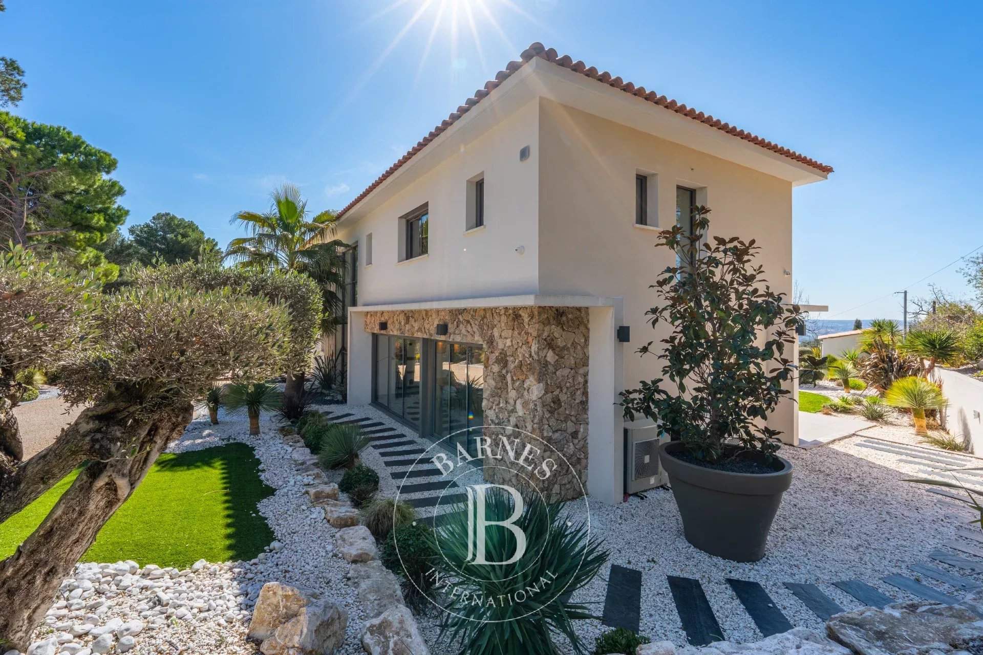 Aix-en-Provence  - House 4 Bedrooms - picture 20