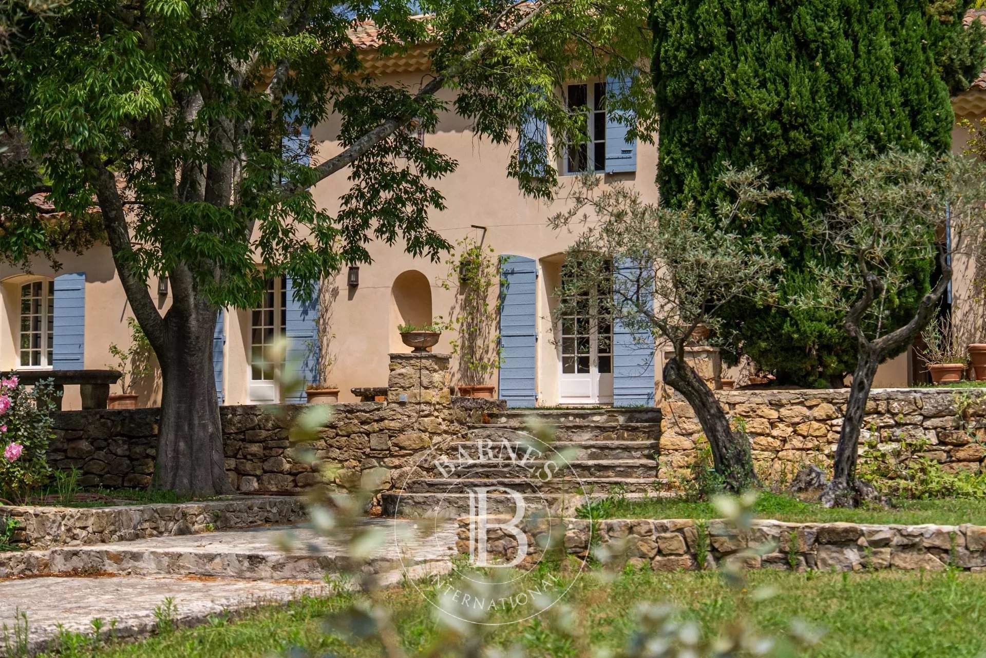 Aix-en-Provence  - Bastide 9 Pièces 6 Chambres - picture 5