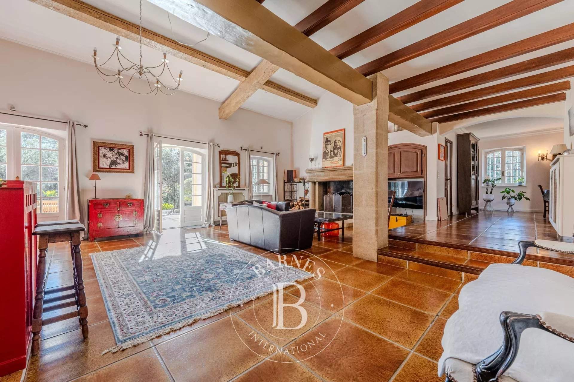 Aix-en-Provence  - Property 6 Bedrooms - picture 4