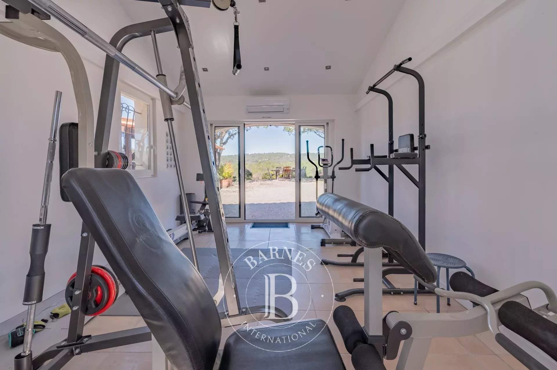 Jouques  - Maison 8 Pi&egrave;ces 5 Chambres - picture 15