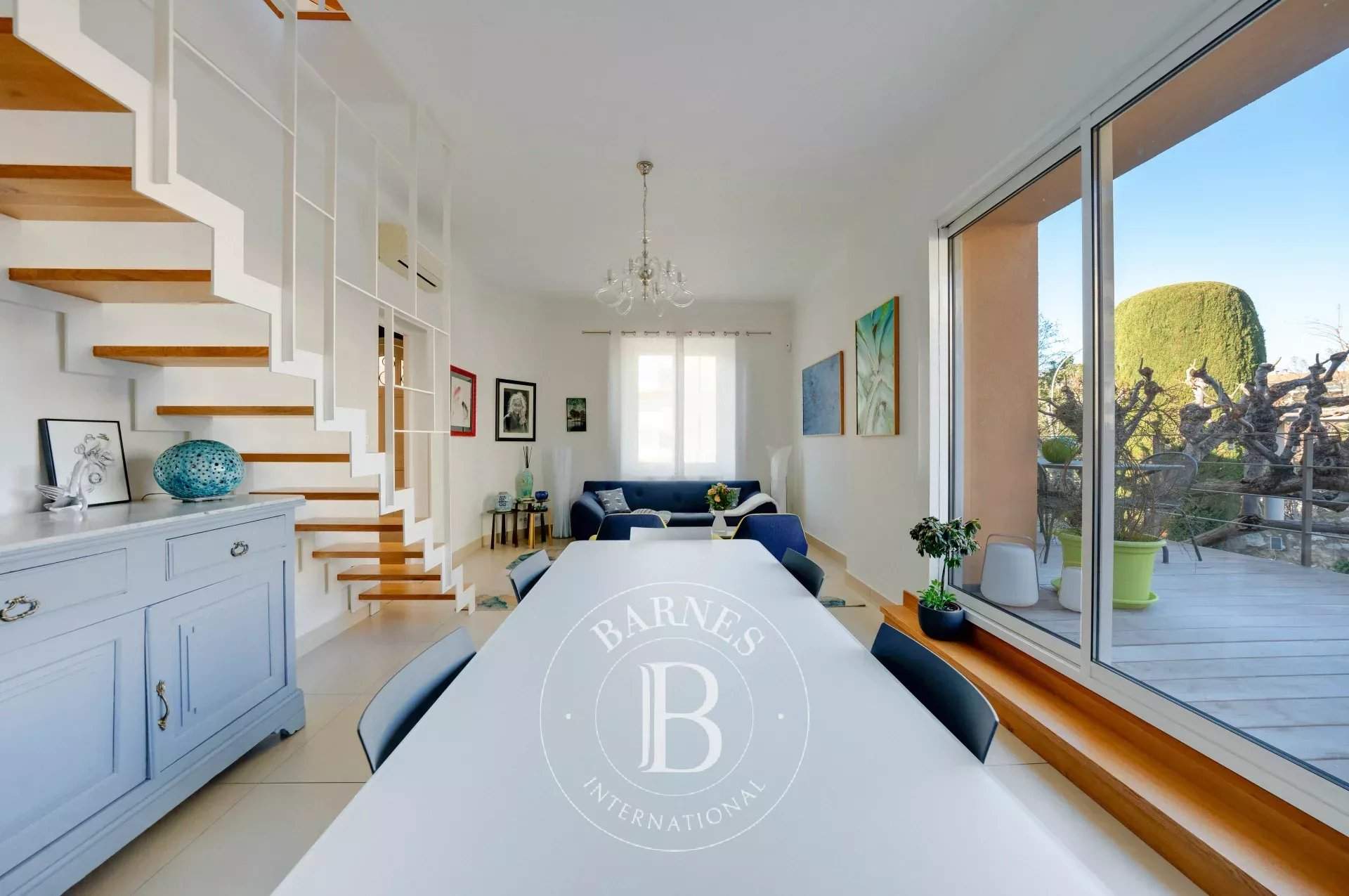 Aix-en-Provence  - Townhouse 6 Bedrooms - picture 19