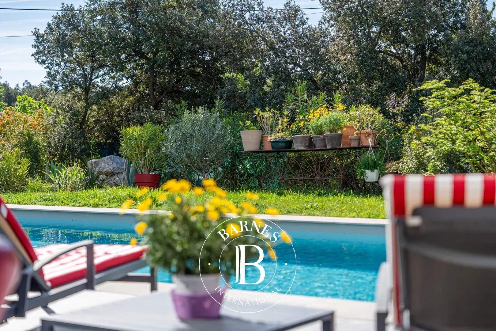 Aix-en-Provence  - Villa 3 Bedrooms - picture 8