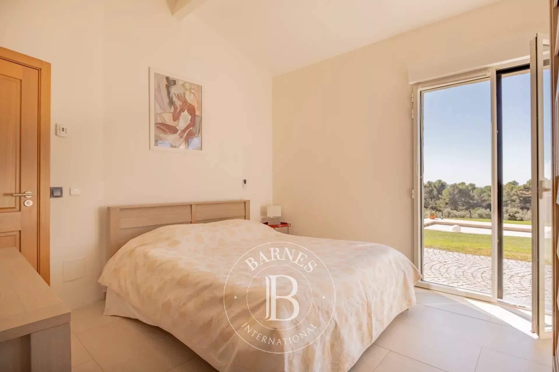 Aix-en-Provence  - House 4 Bedrooms - picture 13