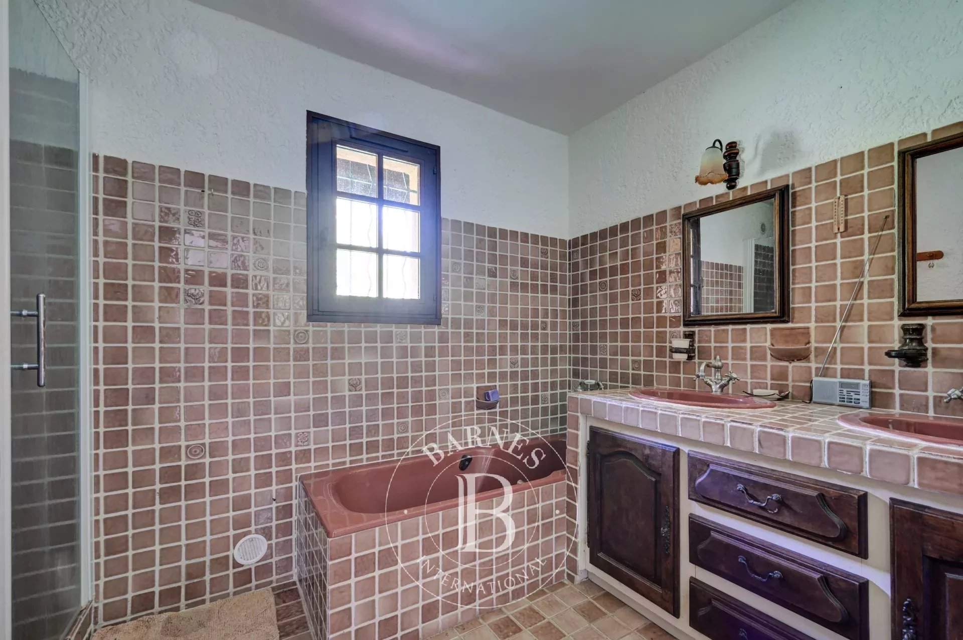 Aix-en-Provence  - House 4 Bedrooms - picture 11
