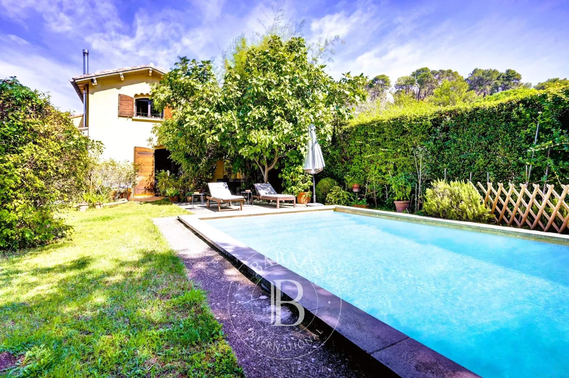 Aix-en-Provence  - House 4 Bedrooms - picture 6