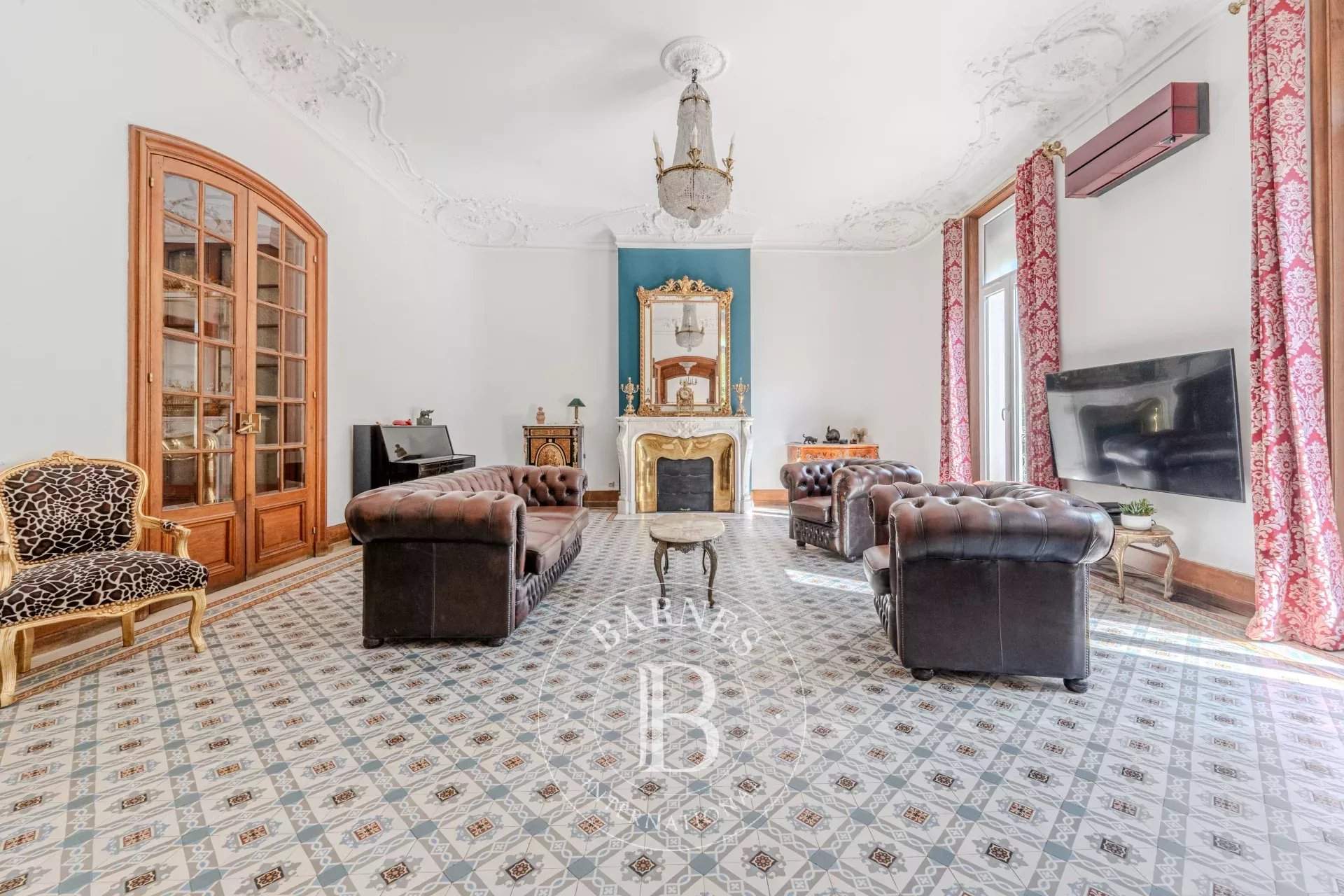 Salon-de-Provence  - Apartment 3 Bedrooms - picture 1