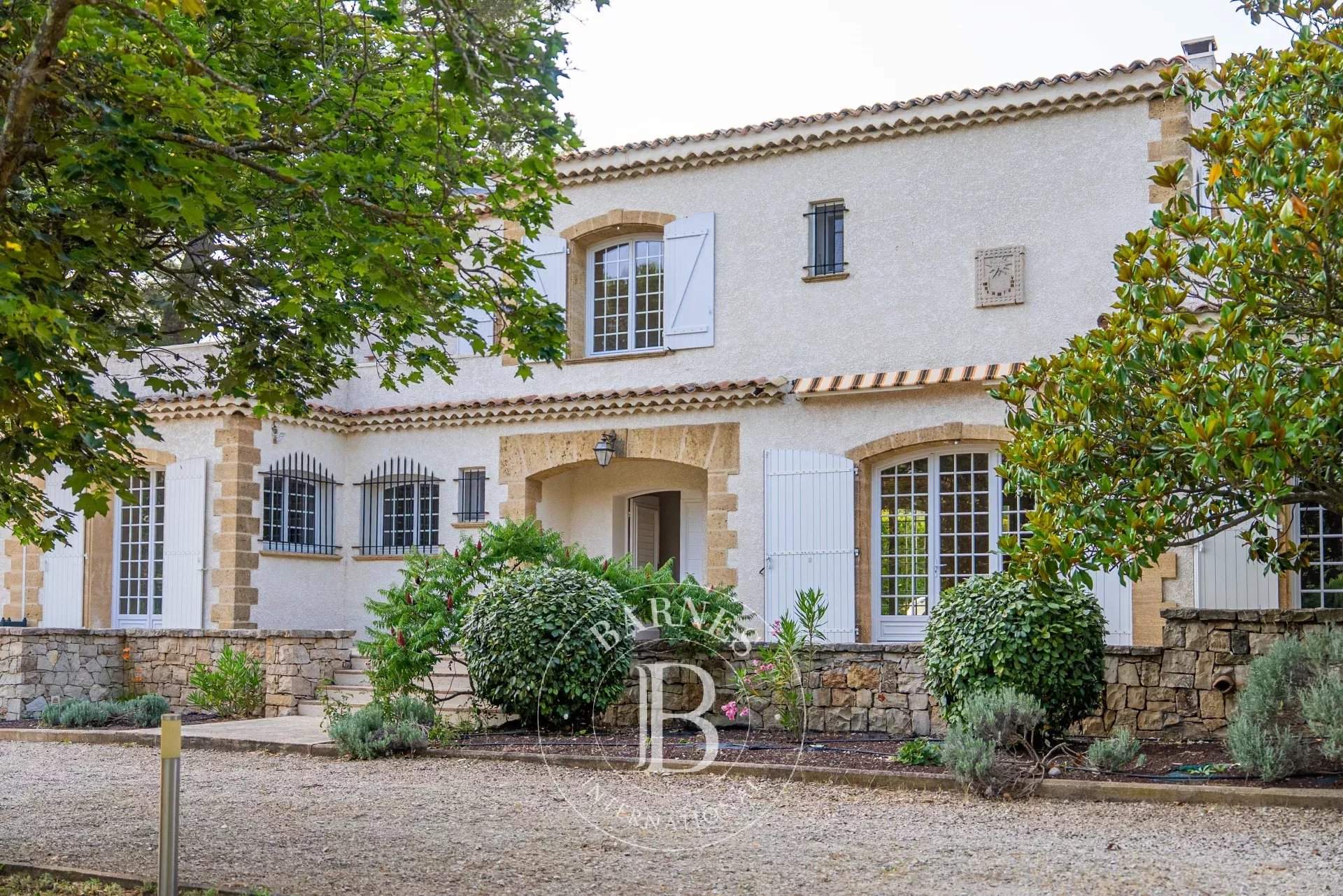 Aix-en-Provence  - House 5 Bedrooms - picture 6
