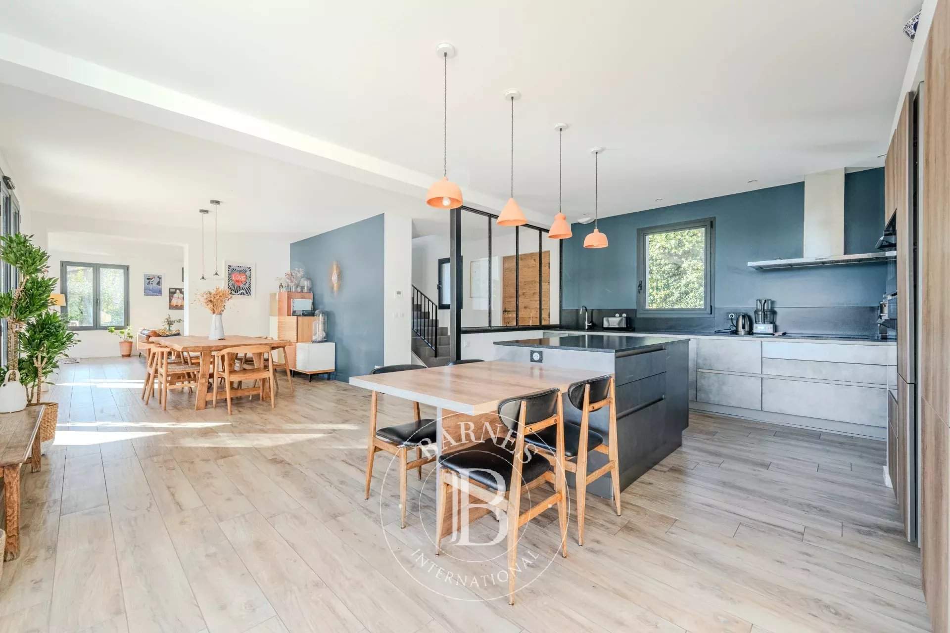 Éguilles  - Maison 6 Pièces 4 Chambres - picture 8