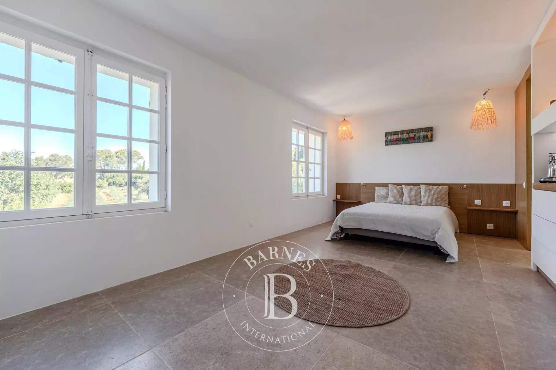 Aix-en-Provence  - House 4 Bedrooms - picture 12