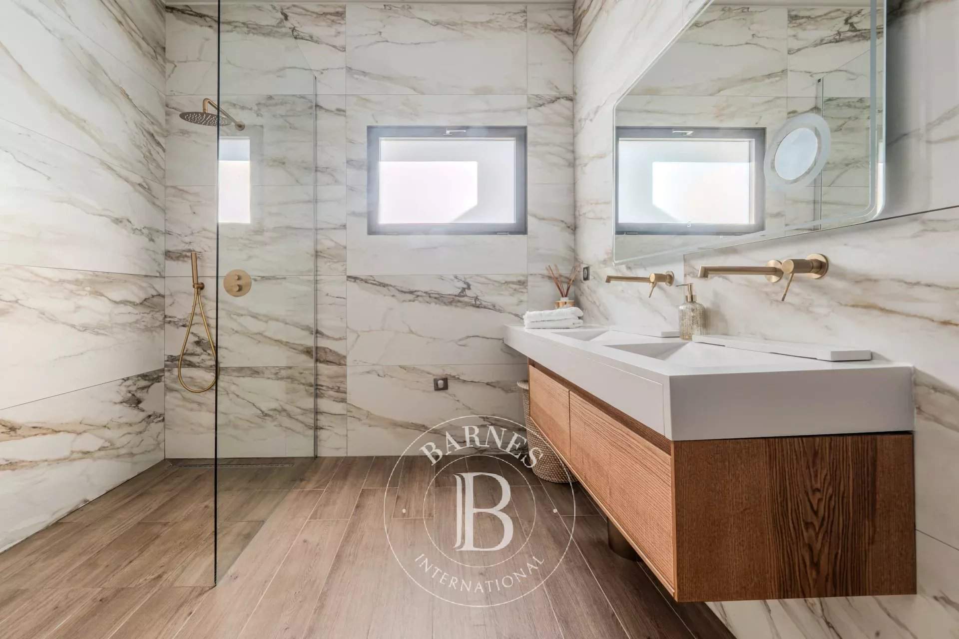 Aix-en-Provence  - Villa 4 Pi&egrave;ces 2 Chambres - picture 7