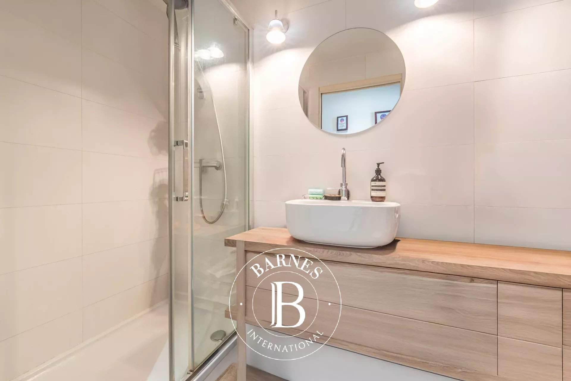 Aix-en-Provence  - Loft 3 Pi&egrave;ces, 1 Chambre - picture 13