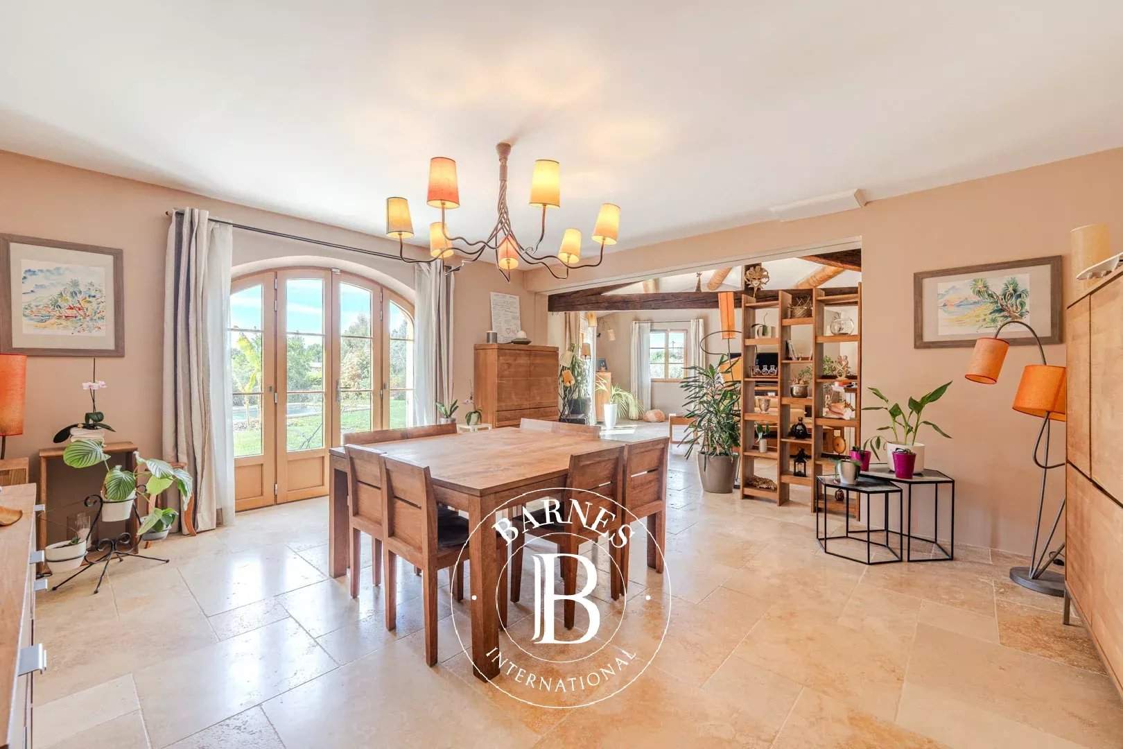 Aix-en-Provence  - Maison 7 Pi&egrave;ces 5 Chambres - picture 3