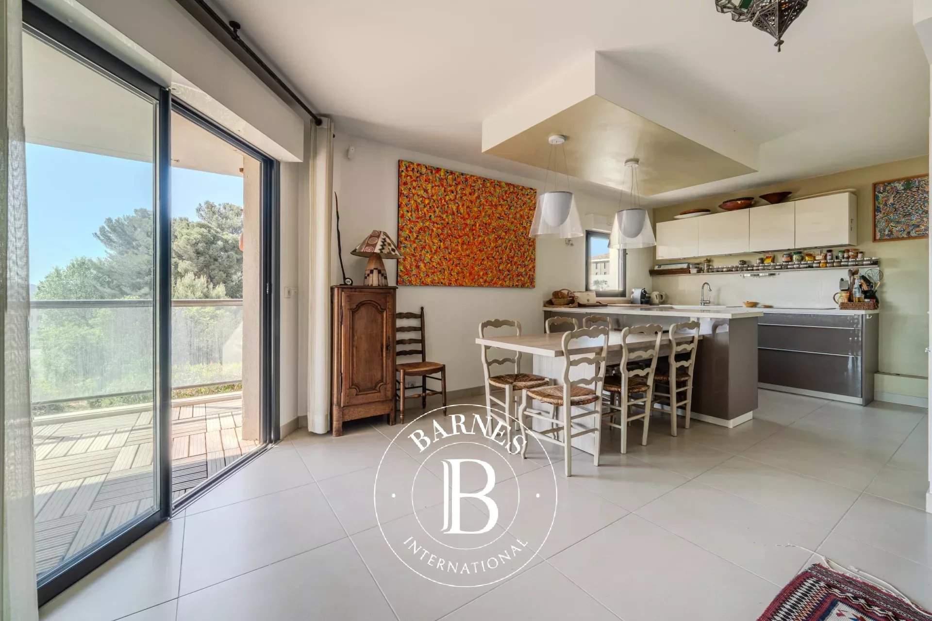 Aix-en-Provence  - Appartement 4 Pi&egrave;ces 2 Chambres - picture 10