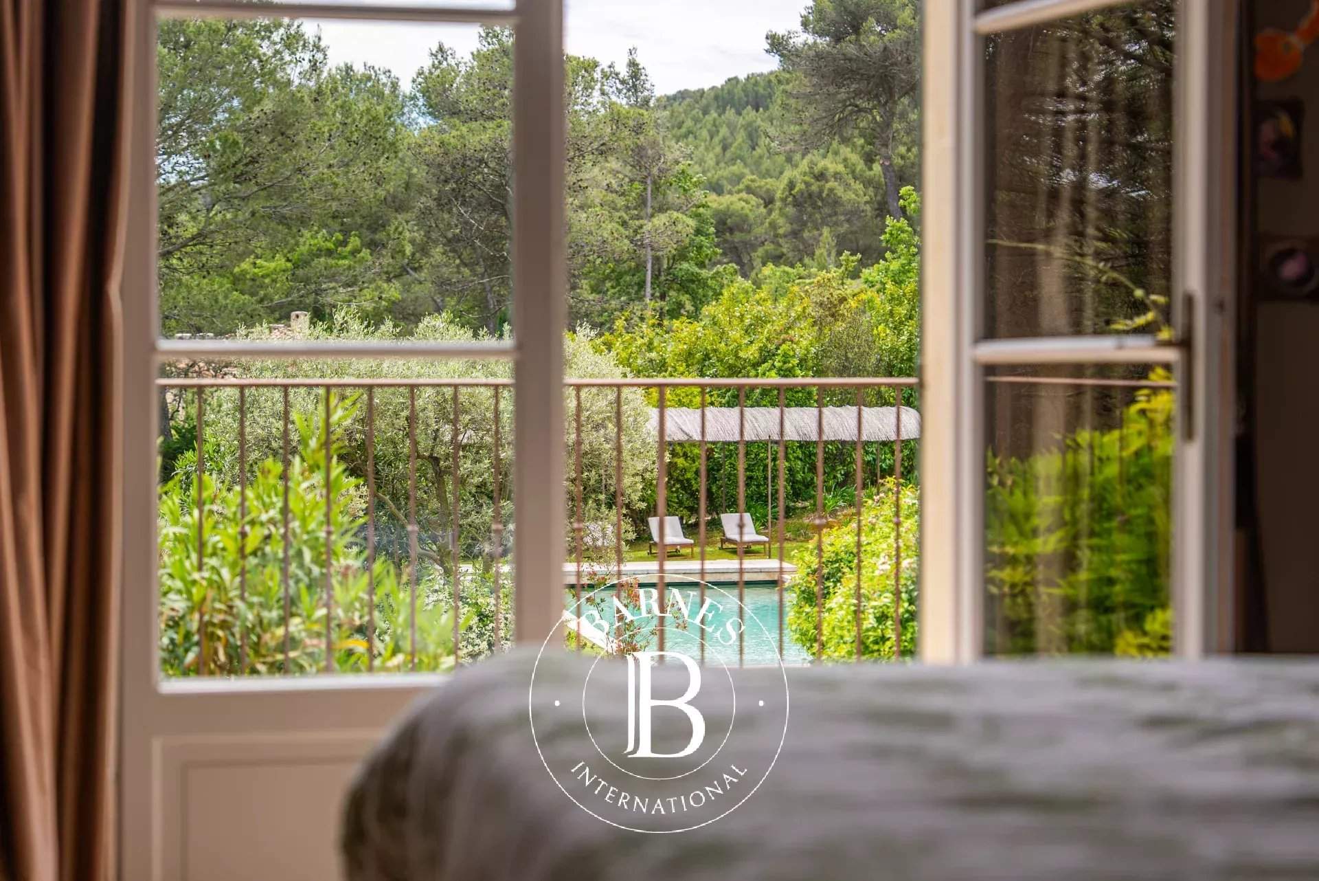 Aix-en-Provence  - House 6 Bedrooms - picture 18