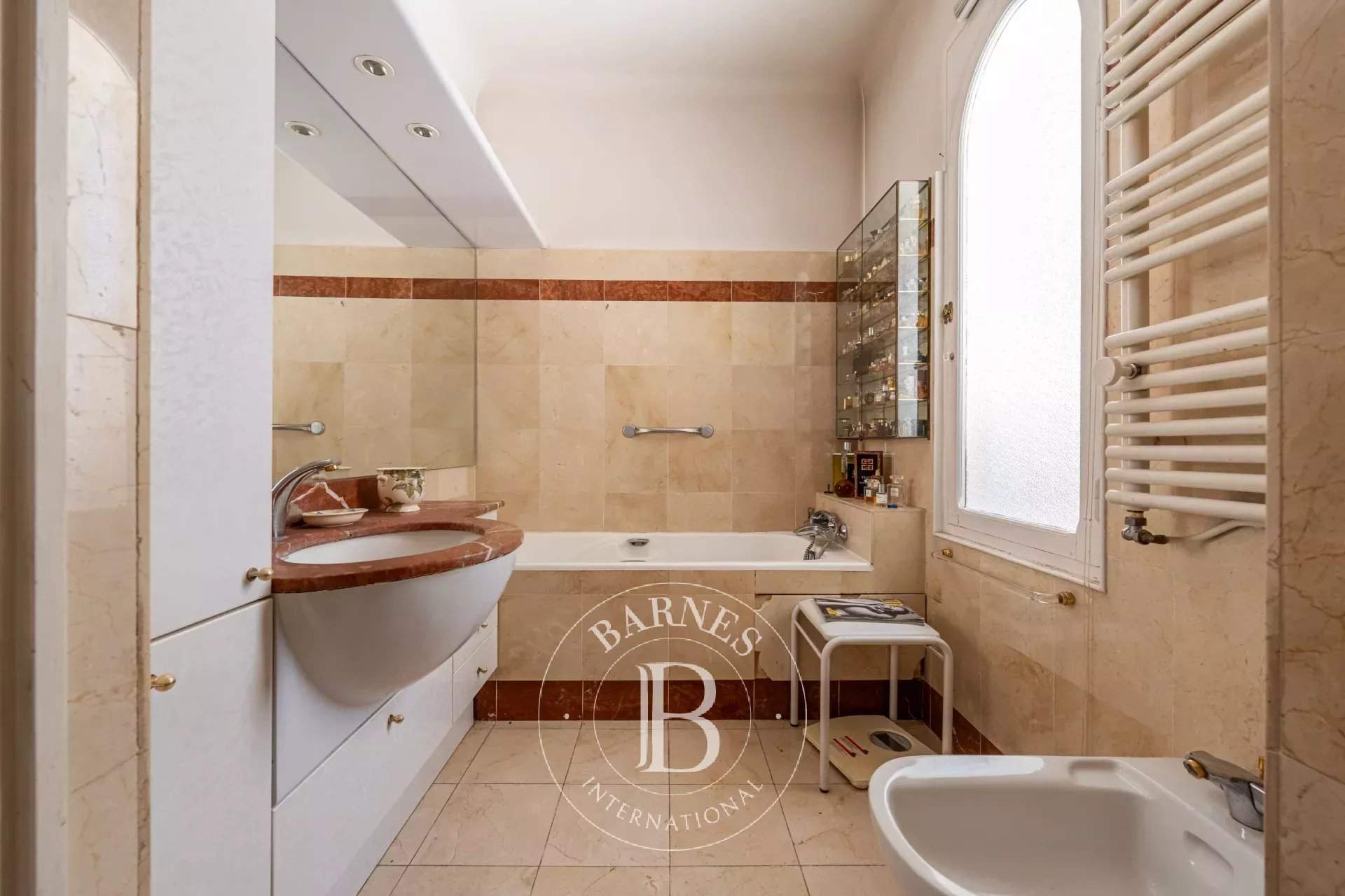 Aix-en-Provence  - Townhouse 10 Bedrooms - picture 13