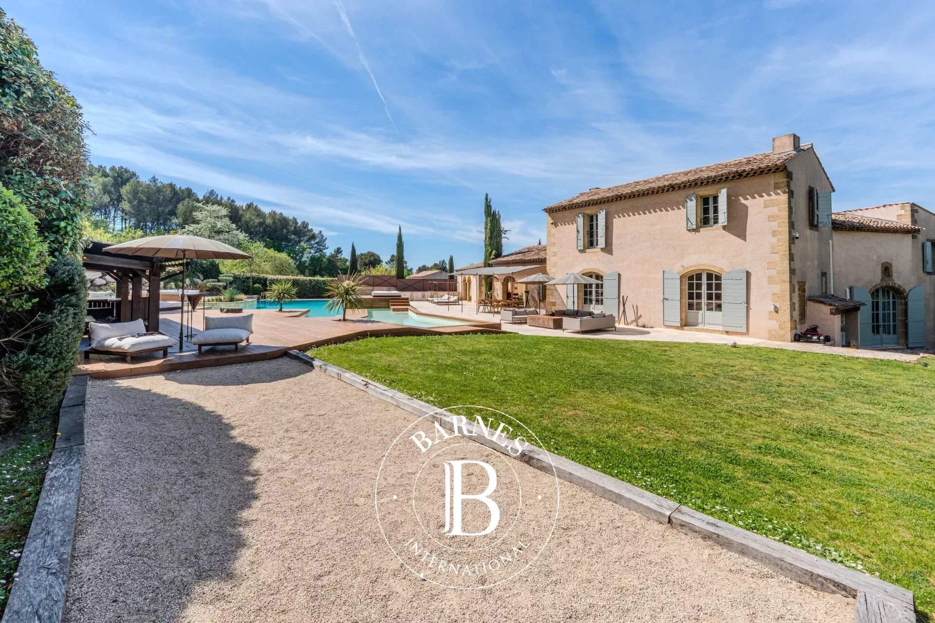 Aix-en-Provence  - Mas 12 Pi&egrave;ces 8 Chambres - picture 6