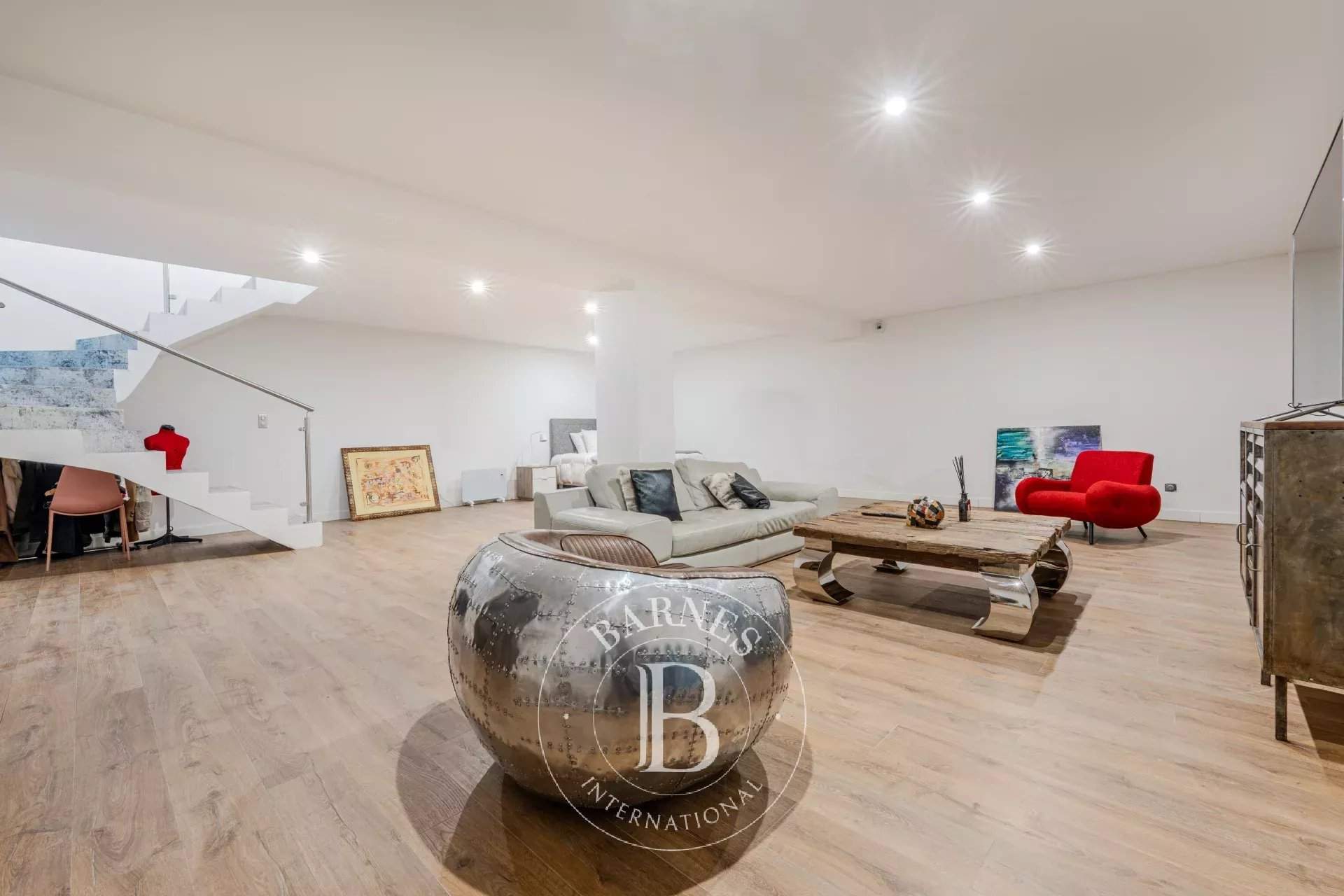 Aix-en-Provence  - Villa 4 Pi&egrave;ces 2 Chambres - picture 8