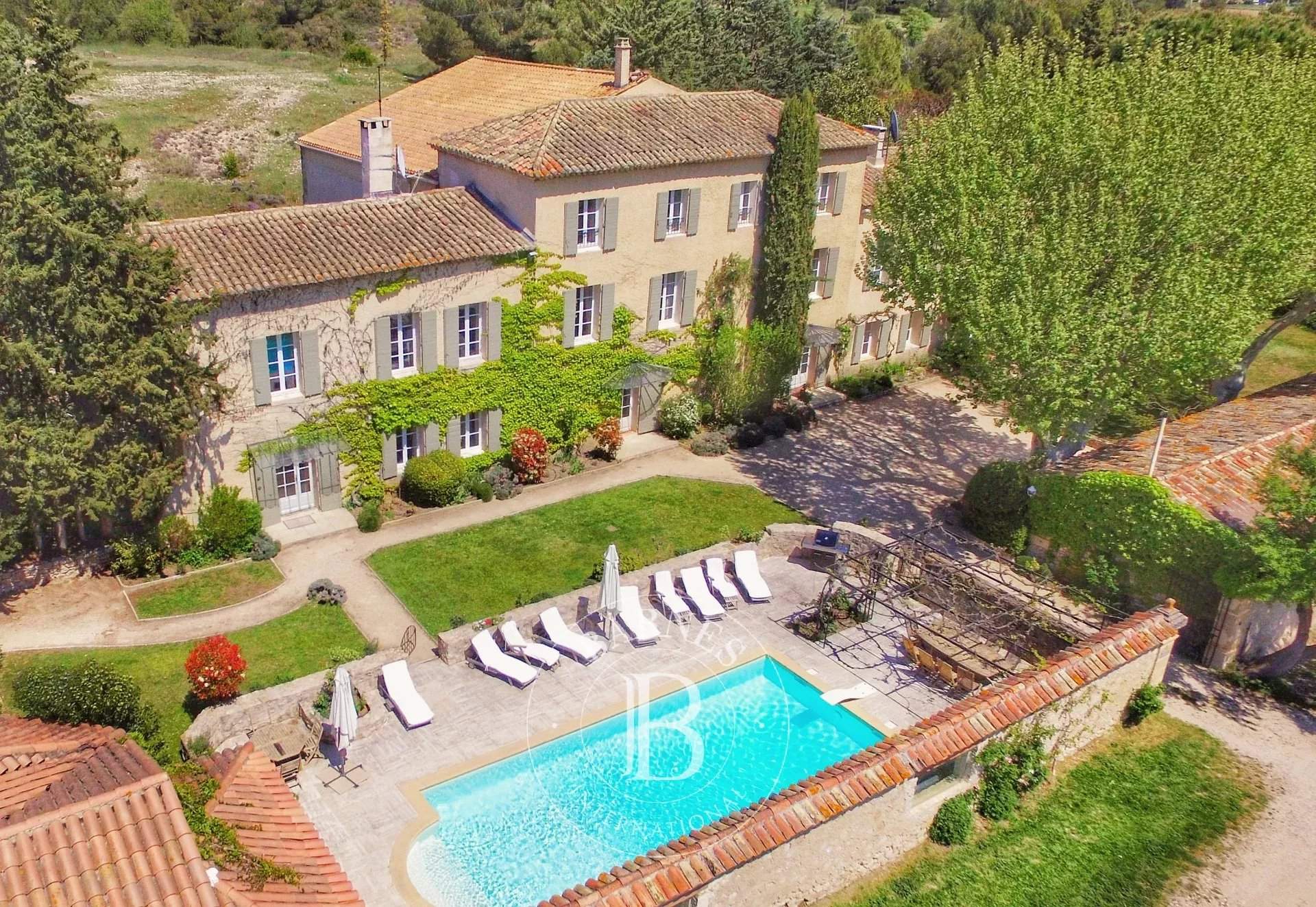 Aix-en-Provence  - Property 10 Bedrooms - picture 1