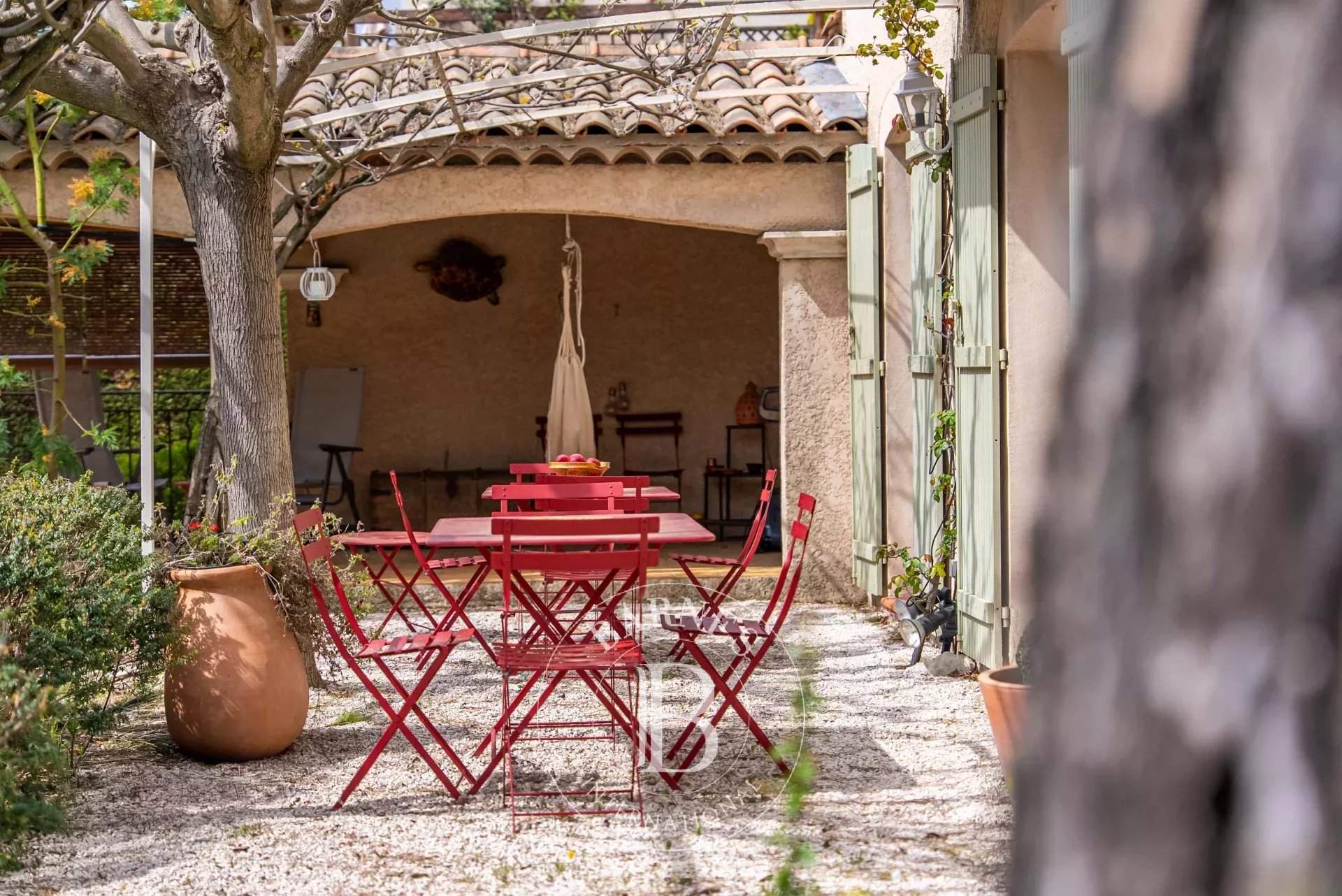 Aix-en-Provence  - House 4 Bedrooms - picture 18