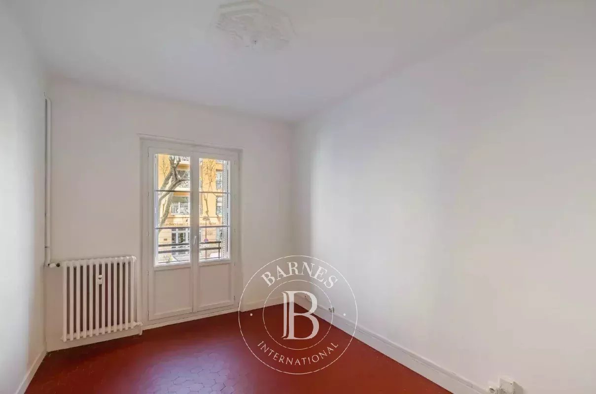 Aix-en-Provence  - Apartment 3 Bedrooms - picture 9