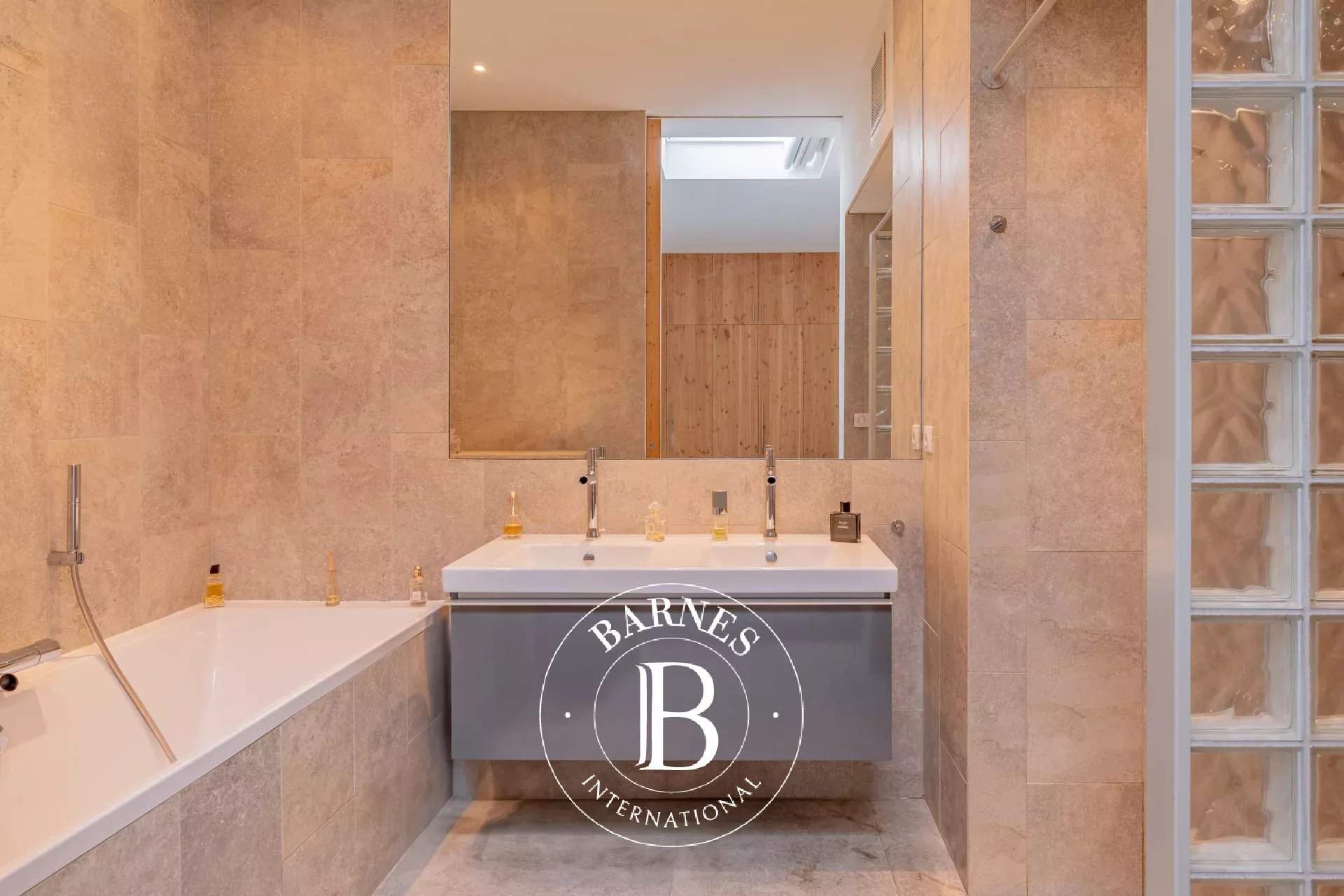 Aix-en-Provence  - Apartment 2 Bedrooms - picture 15