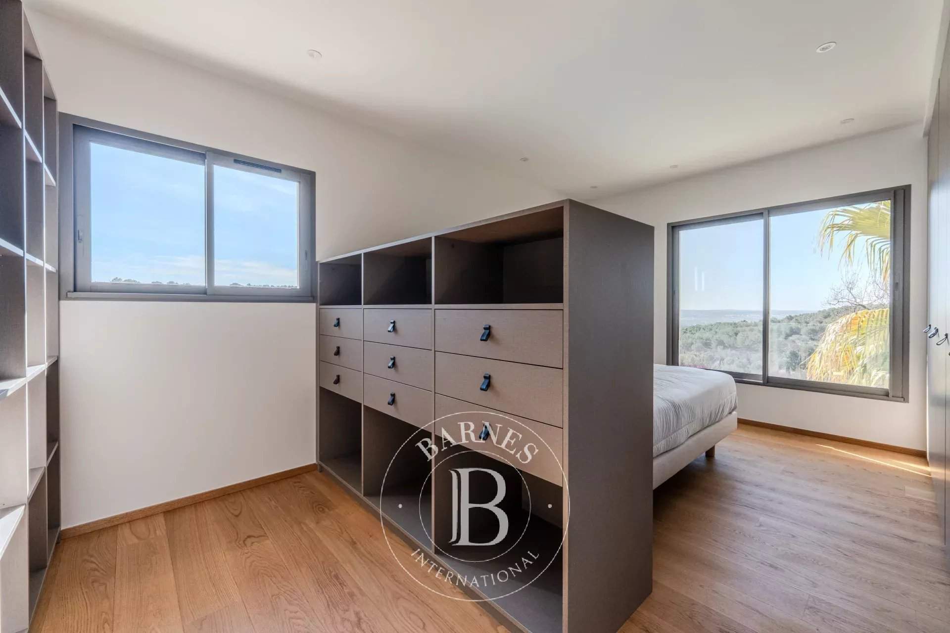 Aix-en-Provence  - House 4 Bedrooms - picture 13