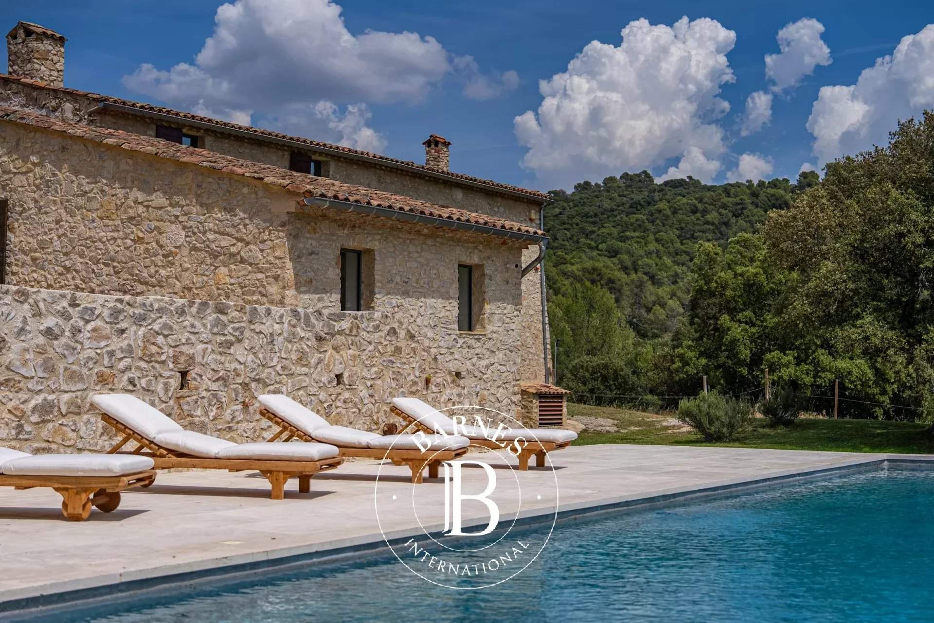 Aix-en-Provence  - Property 7 Bedrooms - picture 12