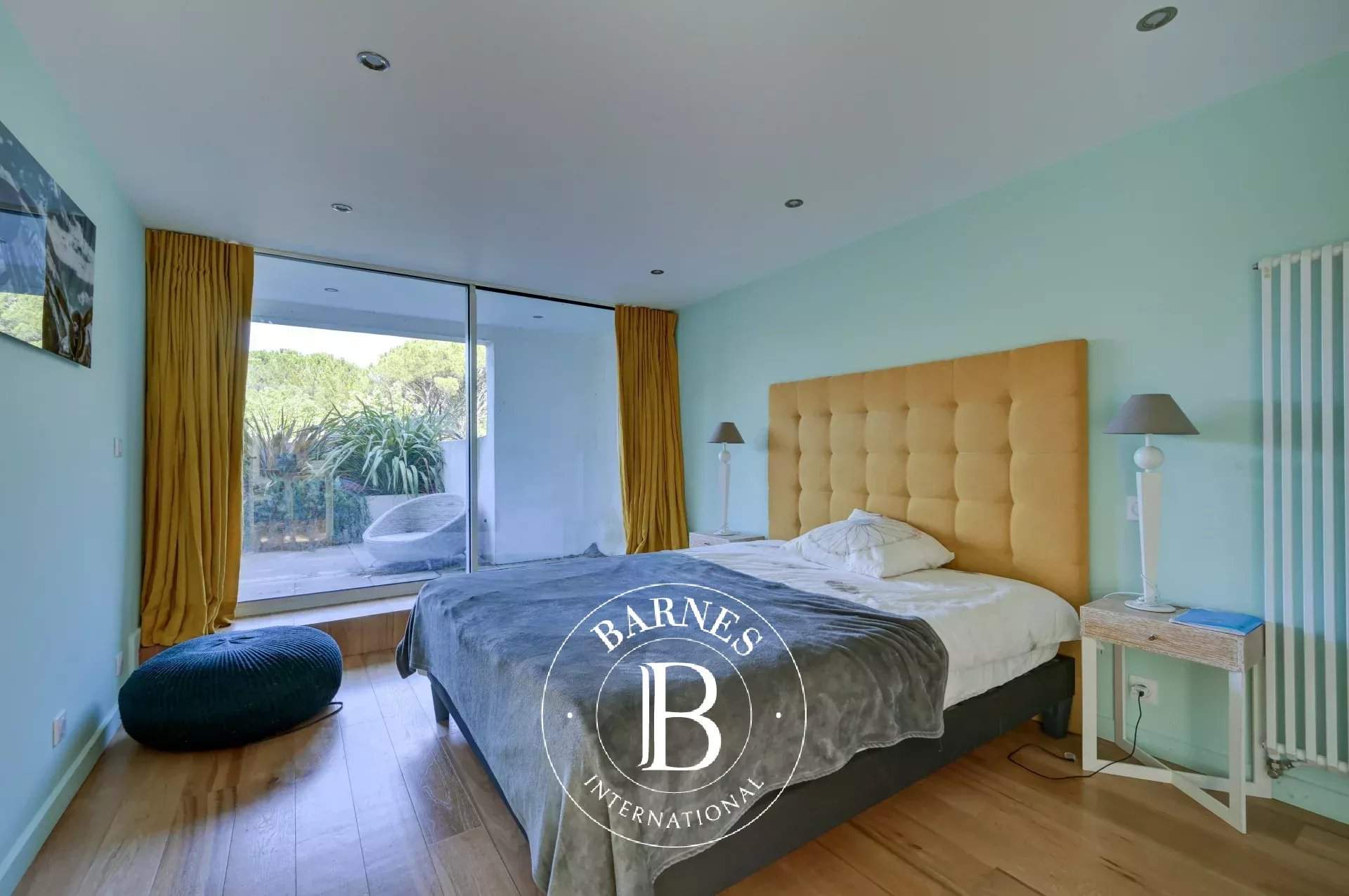 Jouques  - House 4 Bedrooms - picture 17