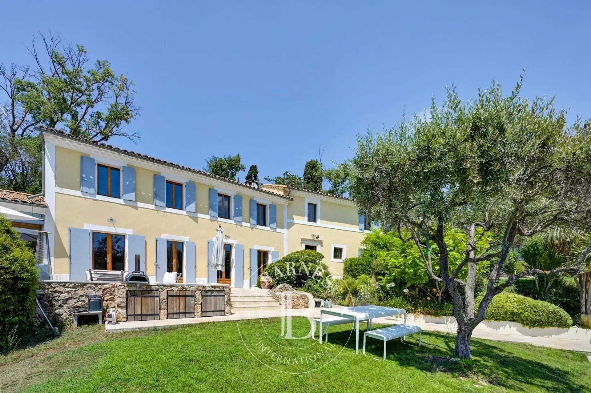Aix-en-Provence  - House 6 Bedrooms - picture 20