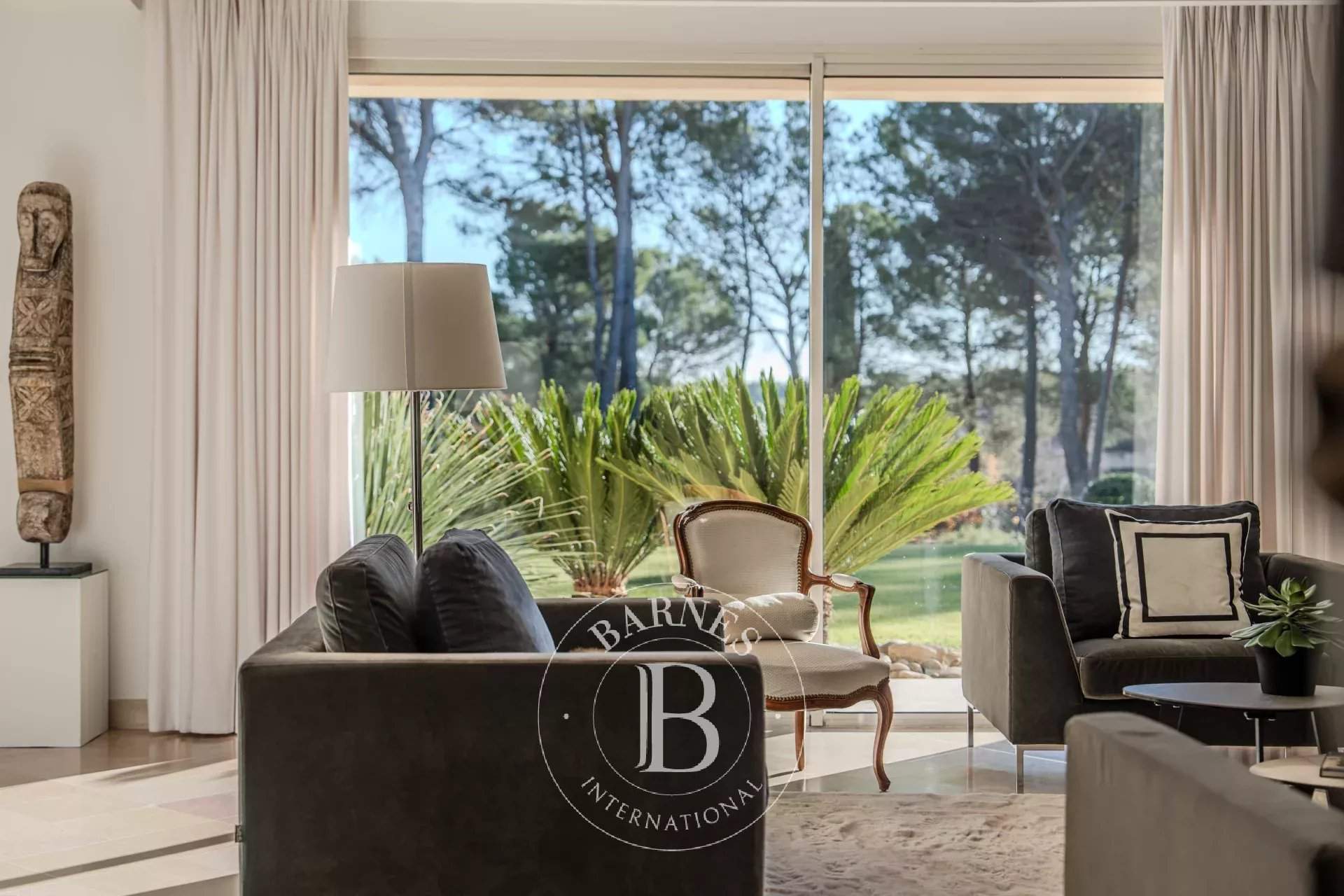 Aix-en-Provence  - Property 7 Bedrooms - picture 10