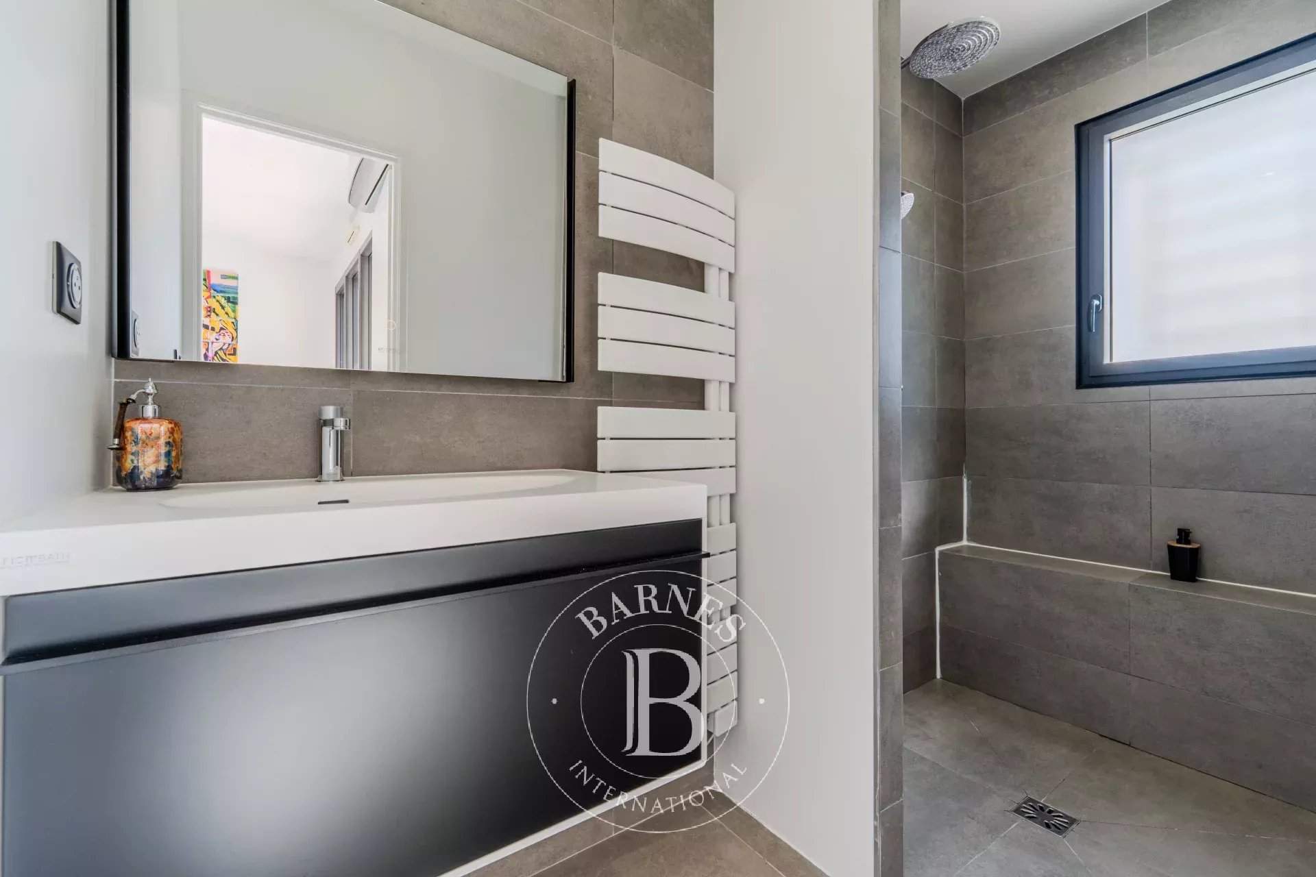 Aix-en-Provence  - House 4 Bedrooms - picture 14