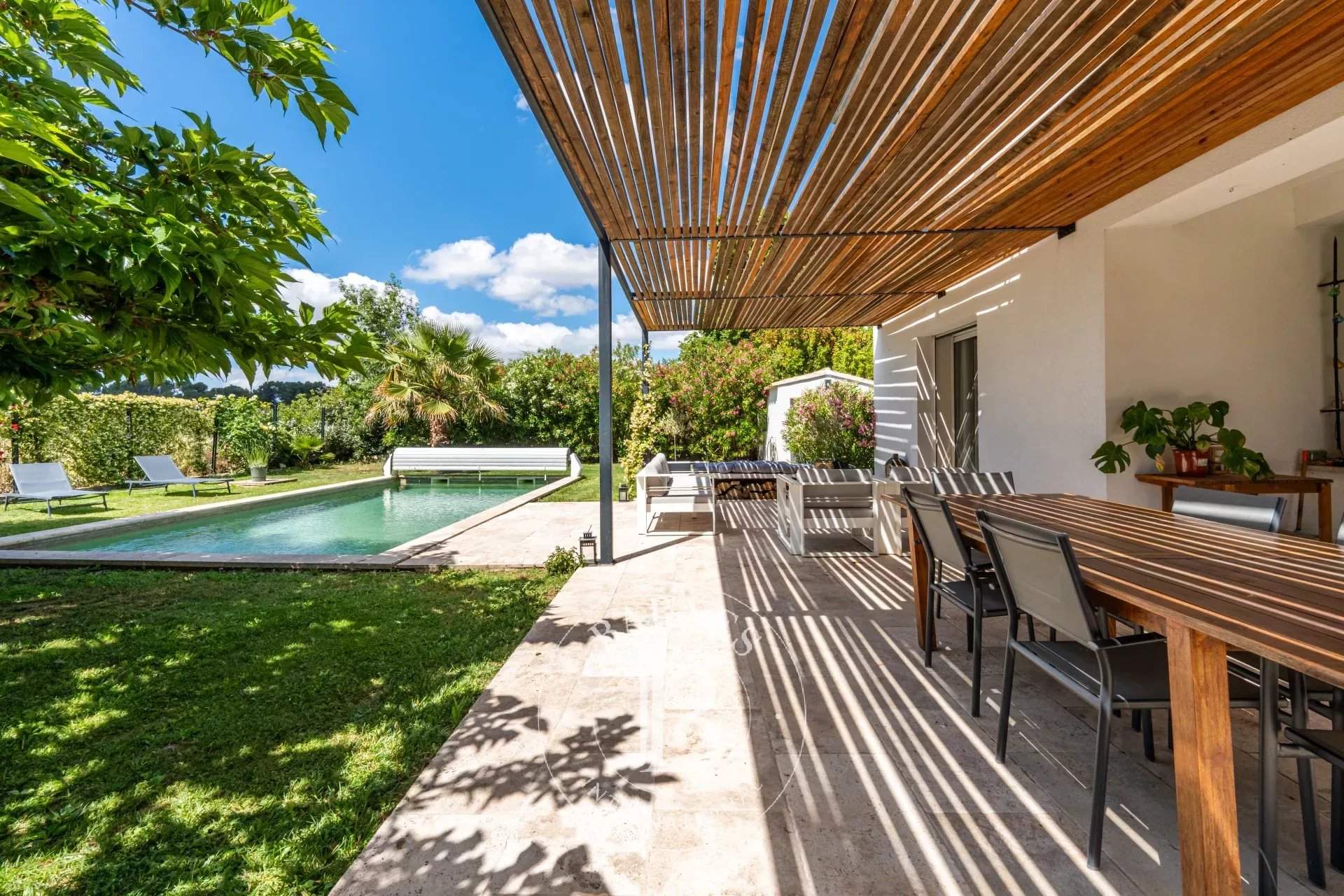 Aix-en-Provence  - House 4 Bedrooms - picture 14
