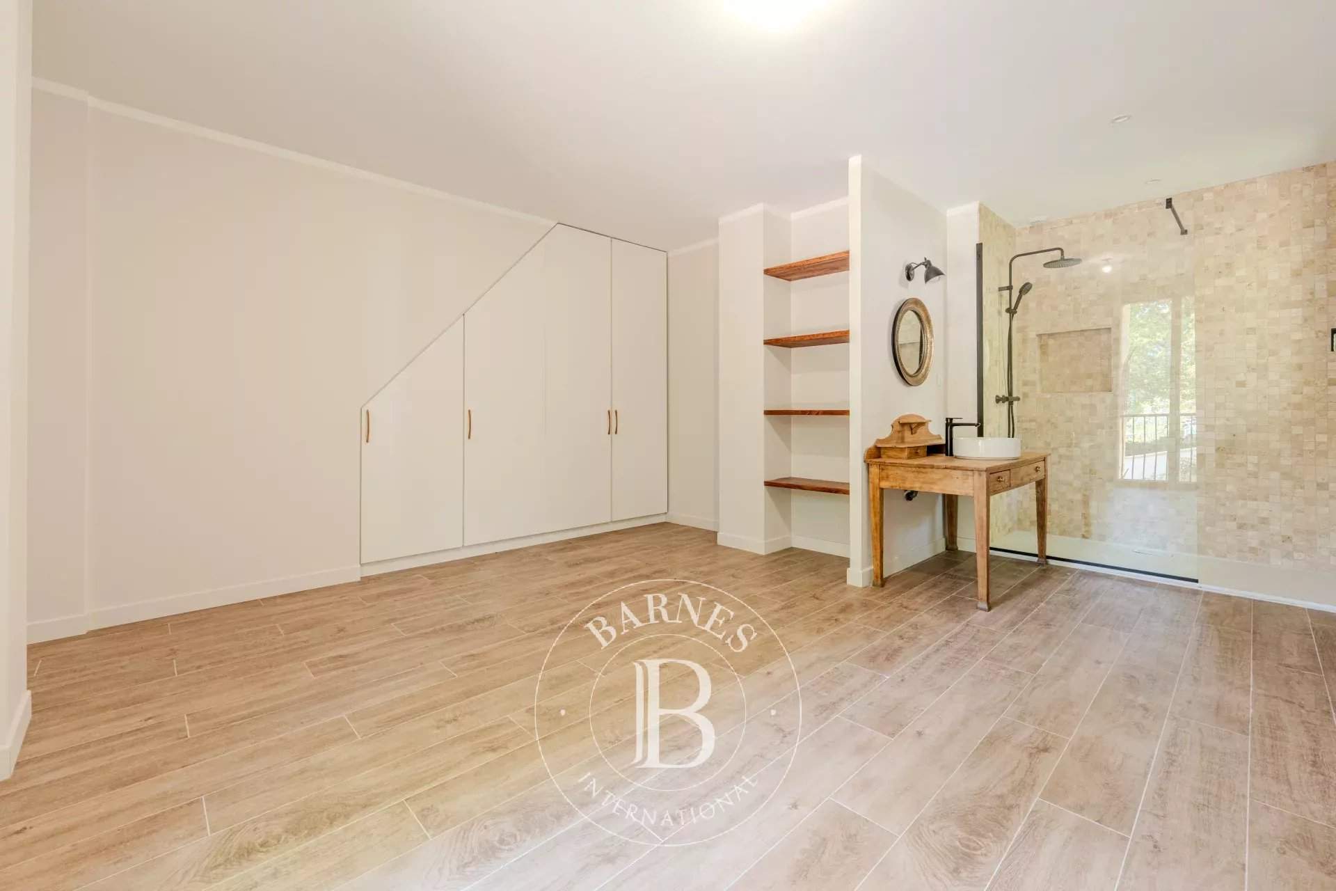 Saint-Maximin-la-Sainte-Baume  - House 5 Bedrooms - picture 14