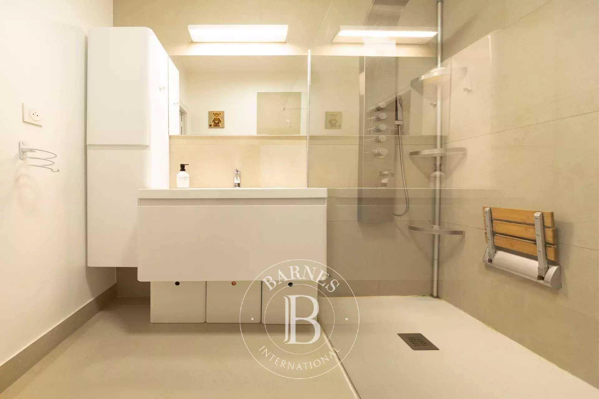 Aix-en-Provence  - Apartment 3 Bedrooms - picture 17