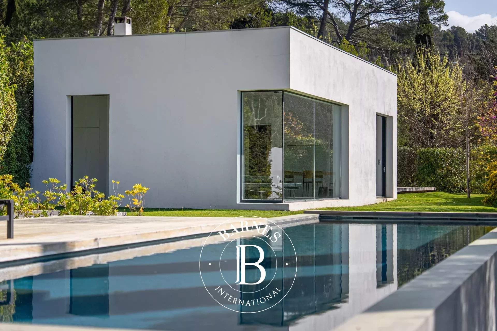 Aix-en-Provence  - House 5 Bedrooms - picture 7