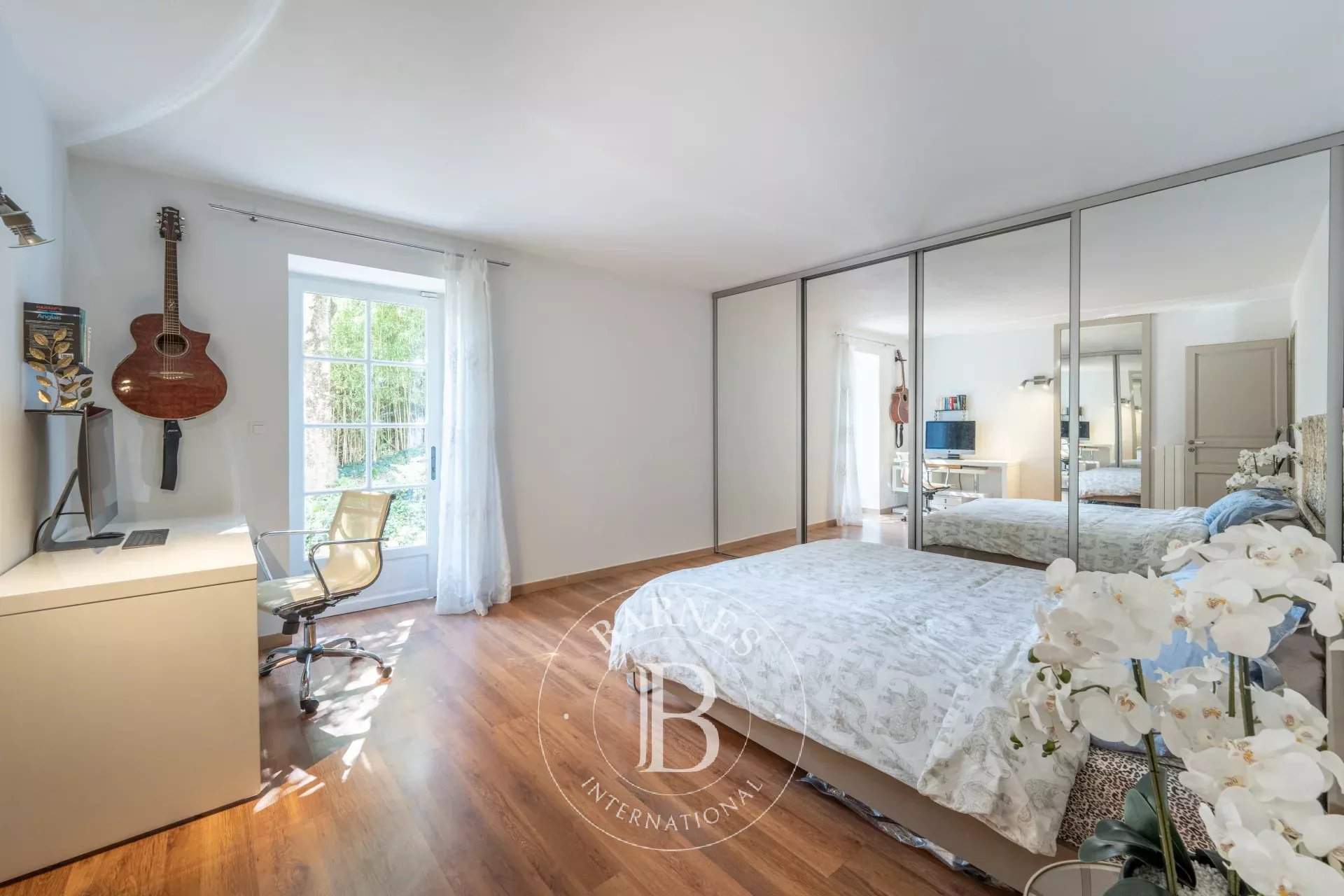 Aix-en-Provence  - House 6 Bedrooms - picture 15