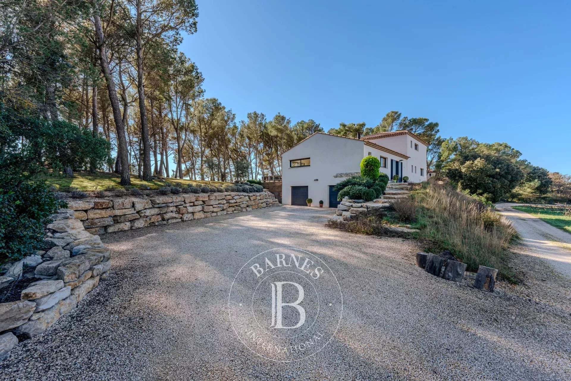 Aix-en-Provence  - House 5 Bedrooms - picture 19