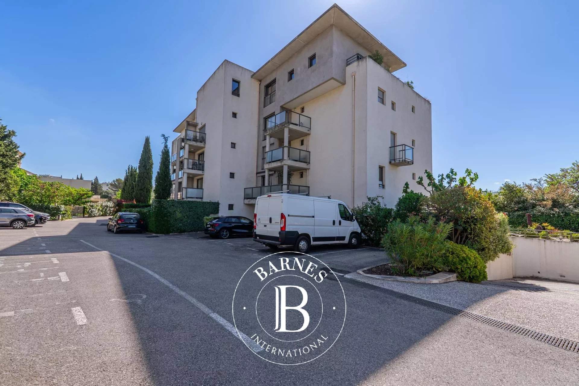 Aix-en-Provence  - Appartement 4 Pi&egrave;ces 2 Chambres - picture 18