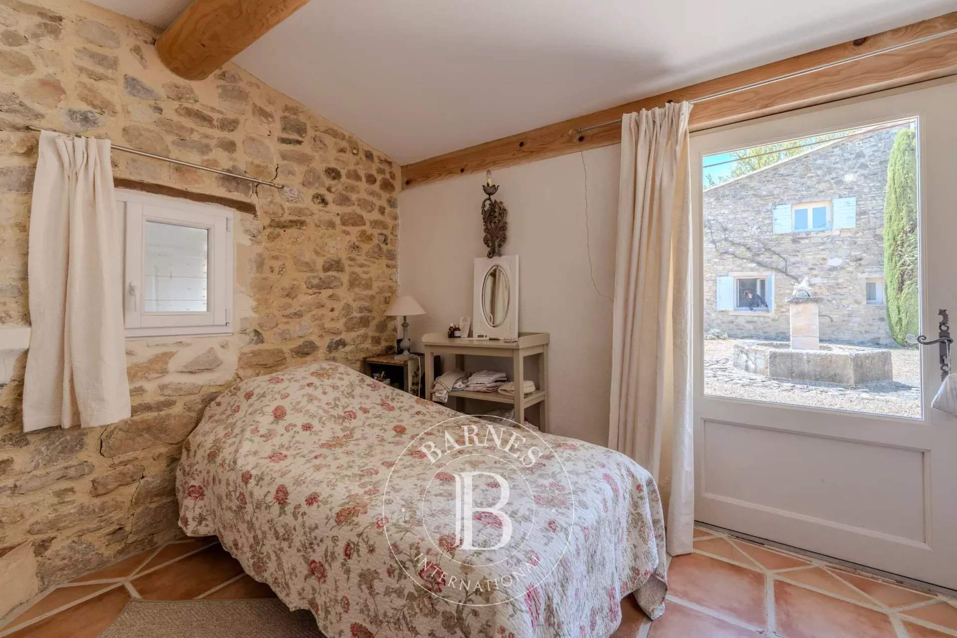 Céreste-en-Luberon  - Mas 7 Pi&egrave;ces 5 Chambres - picture 15