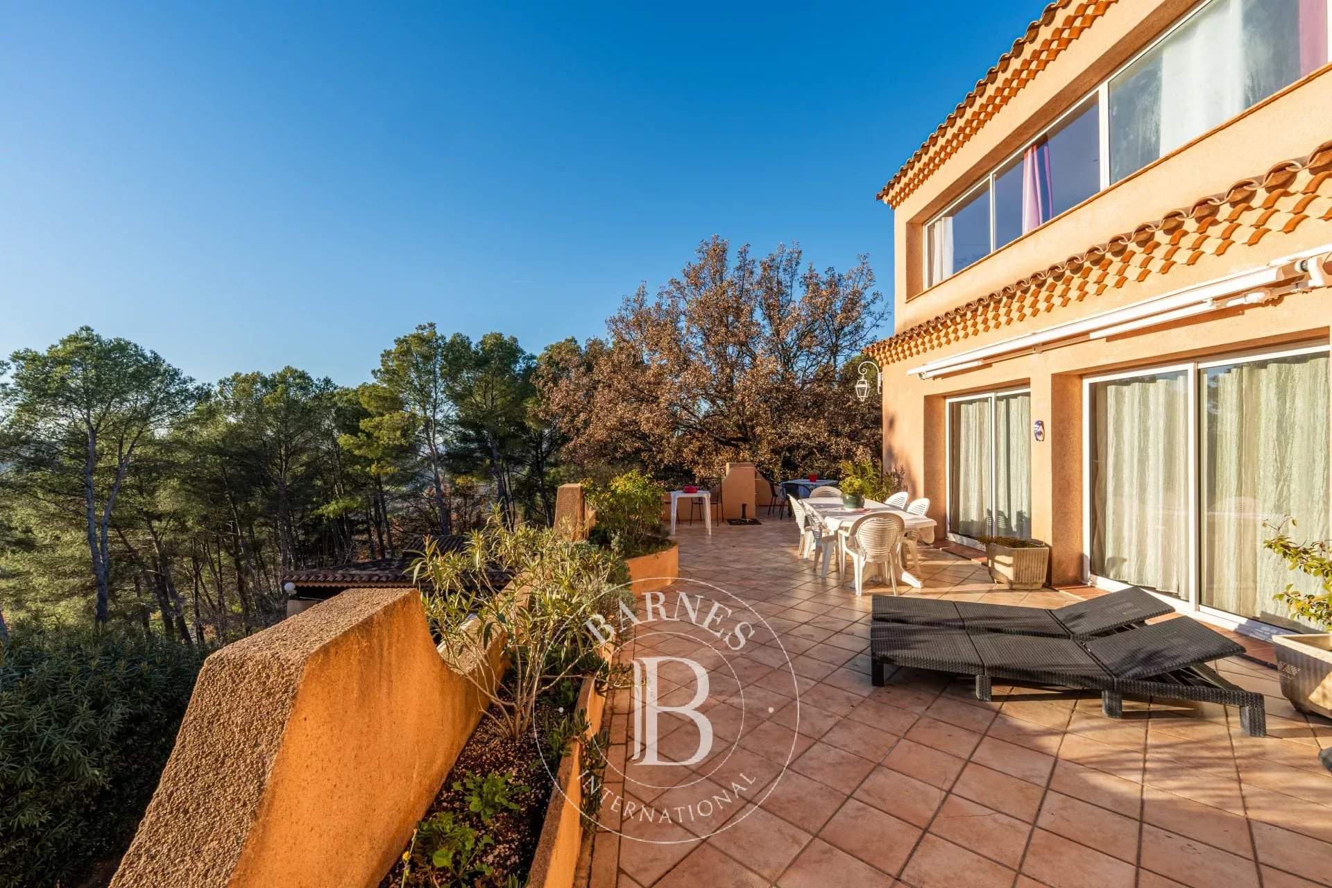 Aix-en-Provence  - House 6 Bedrooms - picture 10