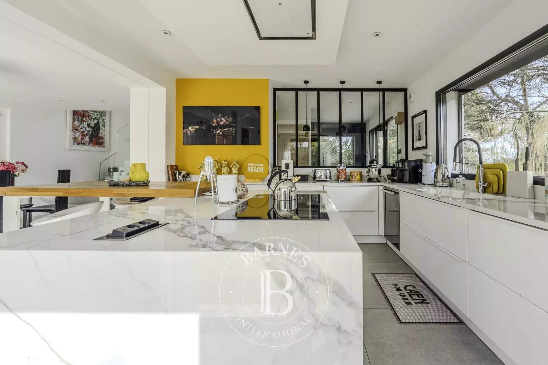 Aix-en-Provence  - Villa 6 Pi&egrave;ces 4 Chambres - picture 13