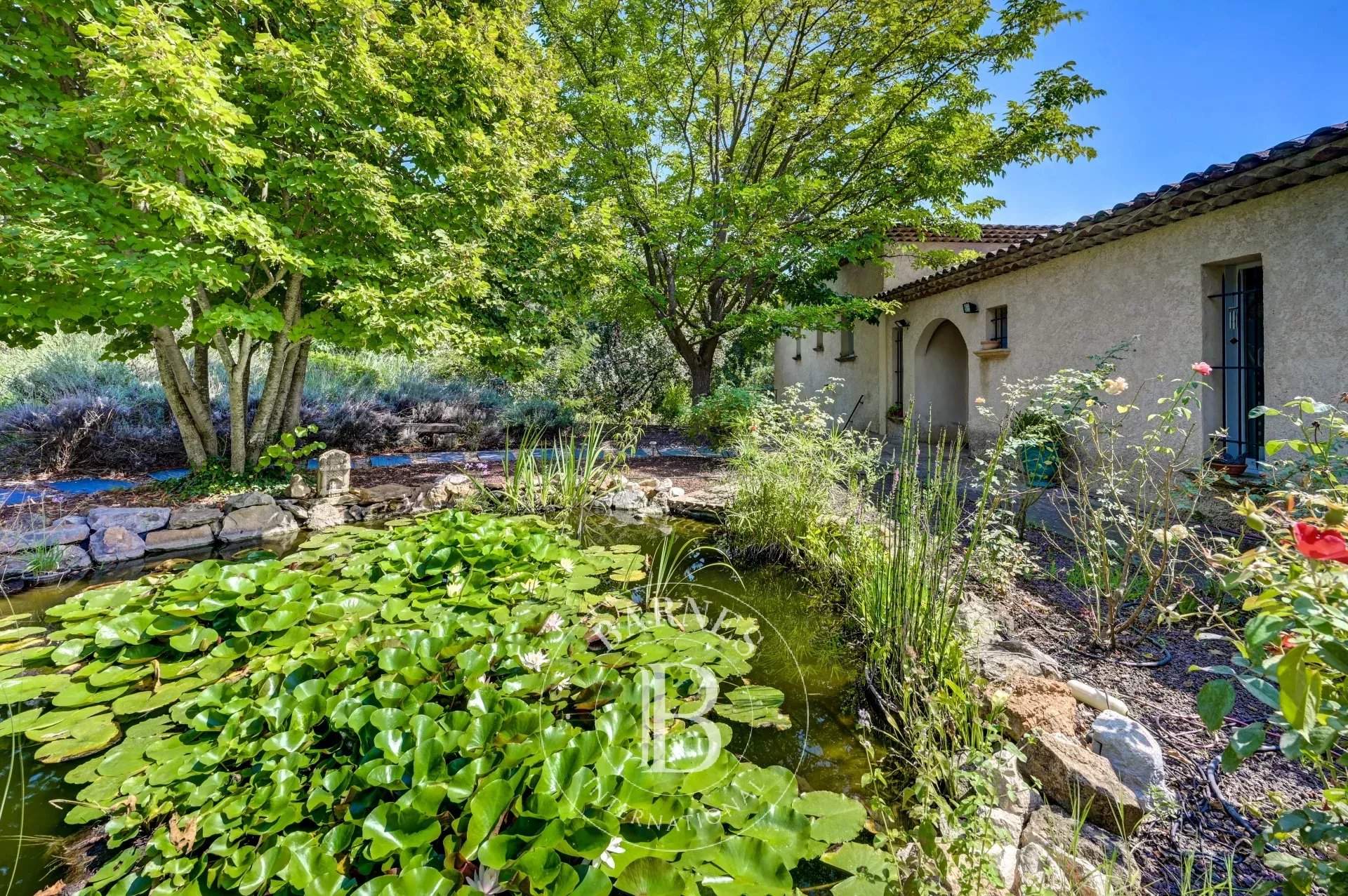 Aix-en-Provence  - House 4 Bedrooms - picture 10